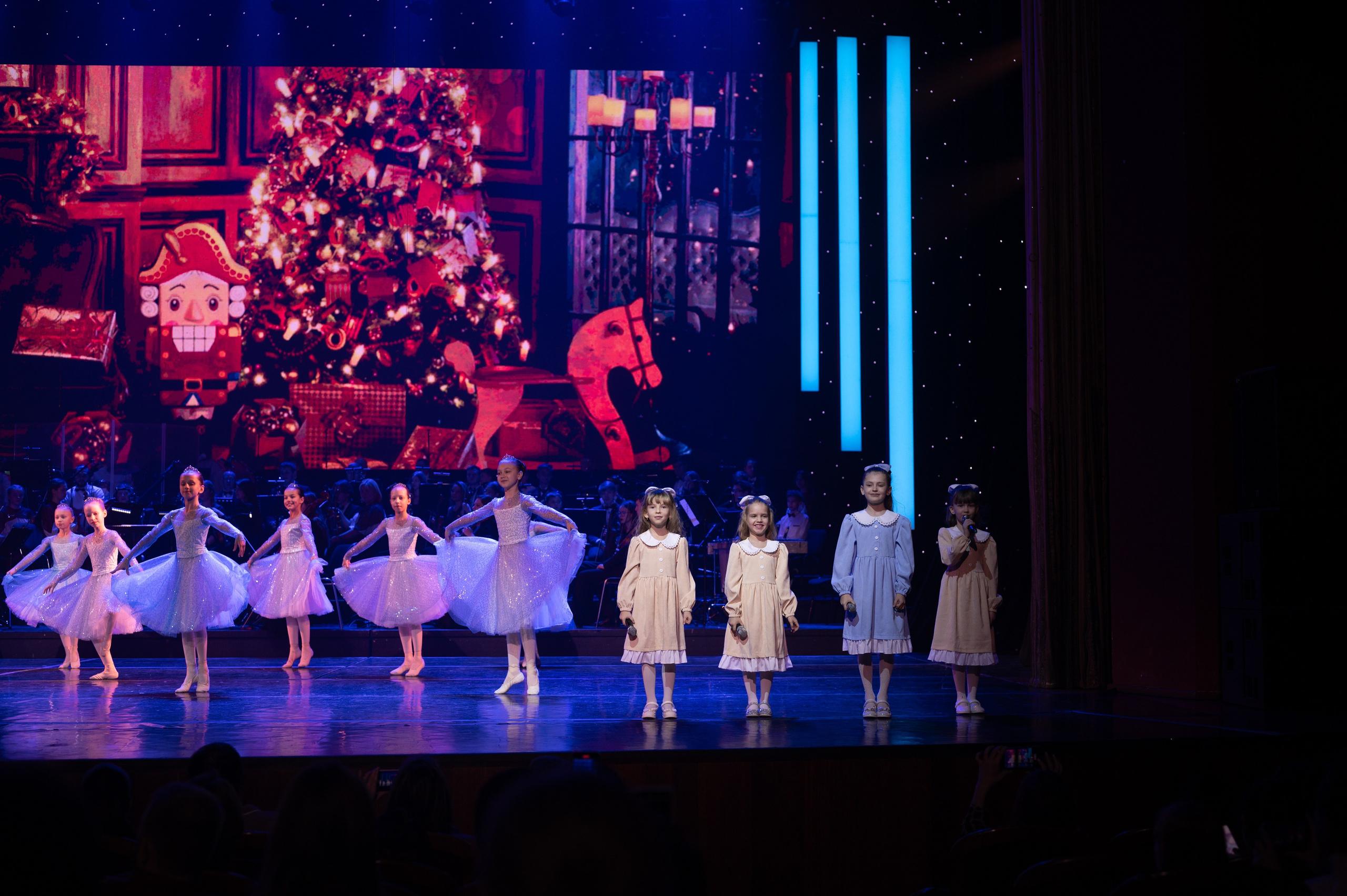 Отчетный концерт ДШИ «Гармония» «Зимняя гармония». Фотограф новорожденных, семейный детский в Тюмени Татьяна Морозова