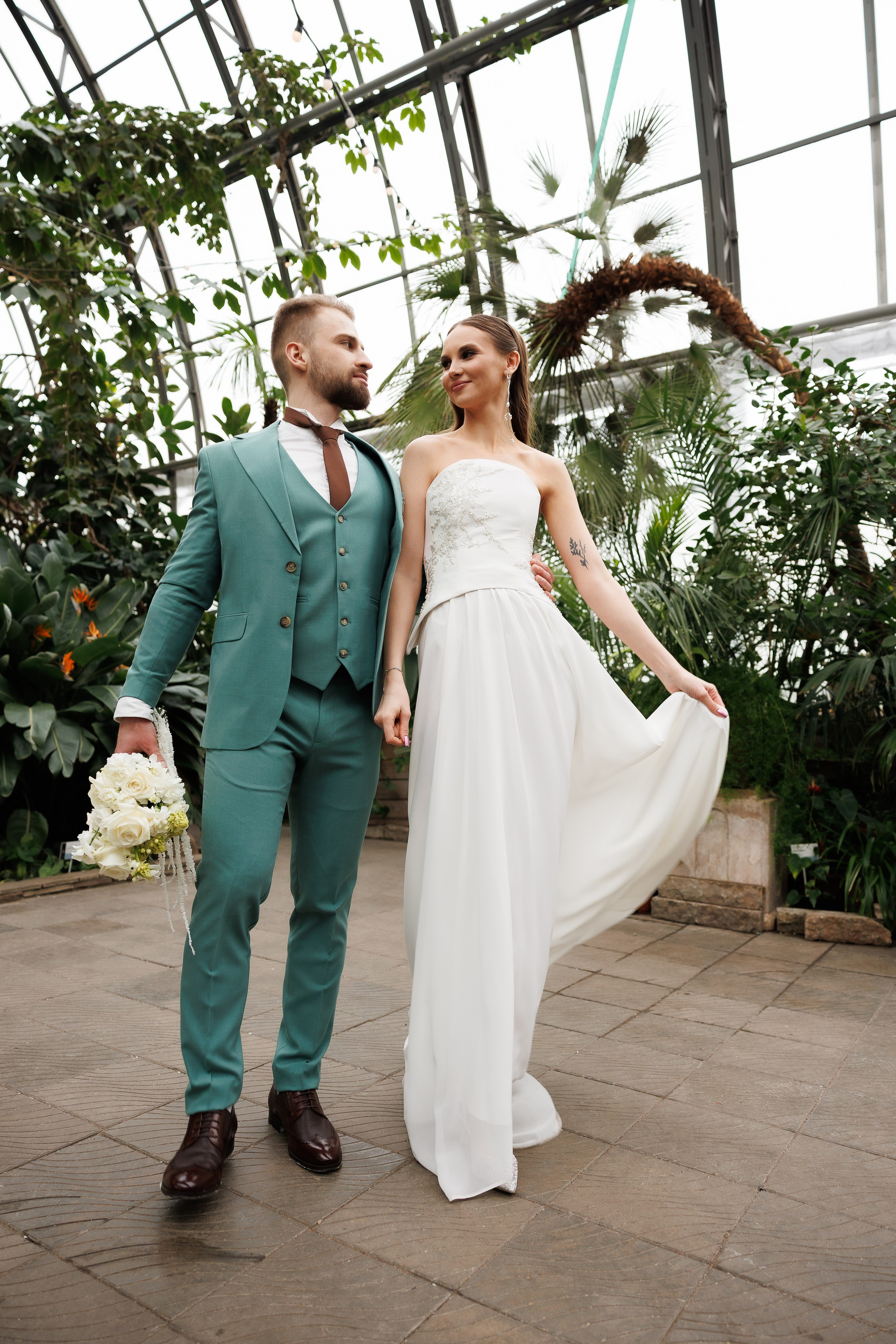 Свадебная прогулка в оранжерее. Питер. Свадебный и семейный фотограф в Москве Красинская Мария