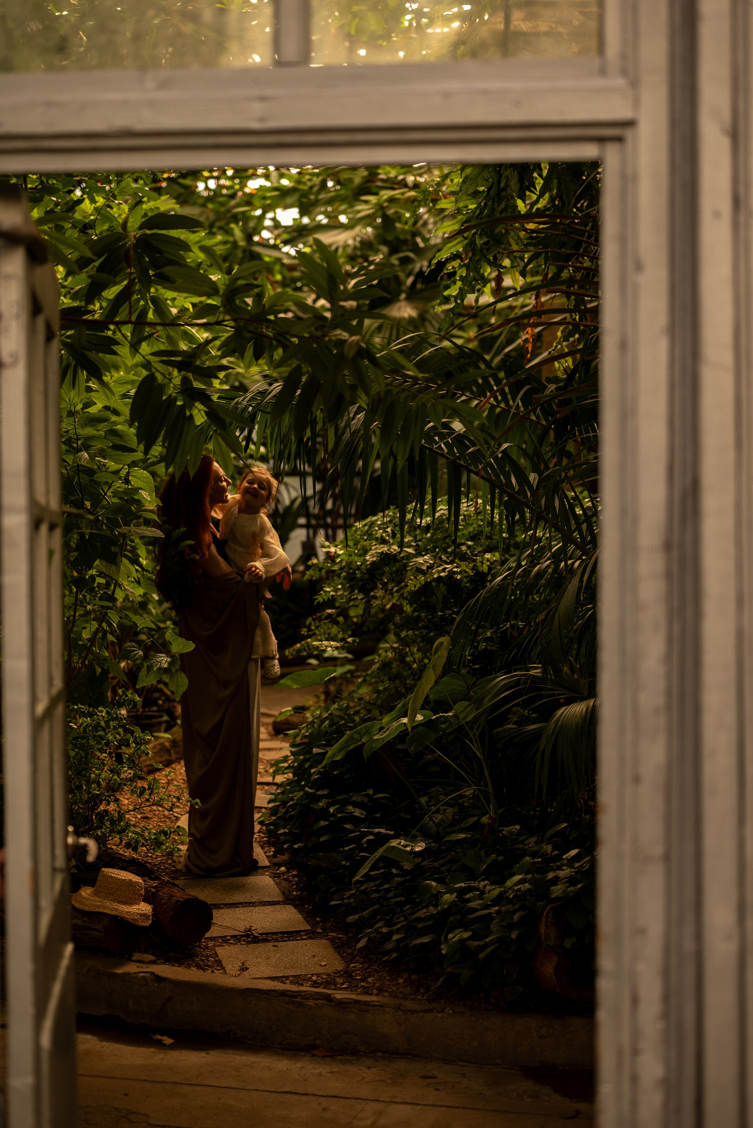 Маргарита и Кира. Ботанический сад. Семейный фотограф в Москве Дарья Пузикова