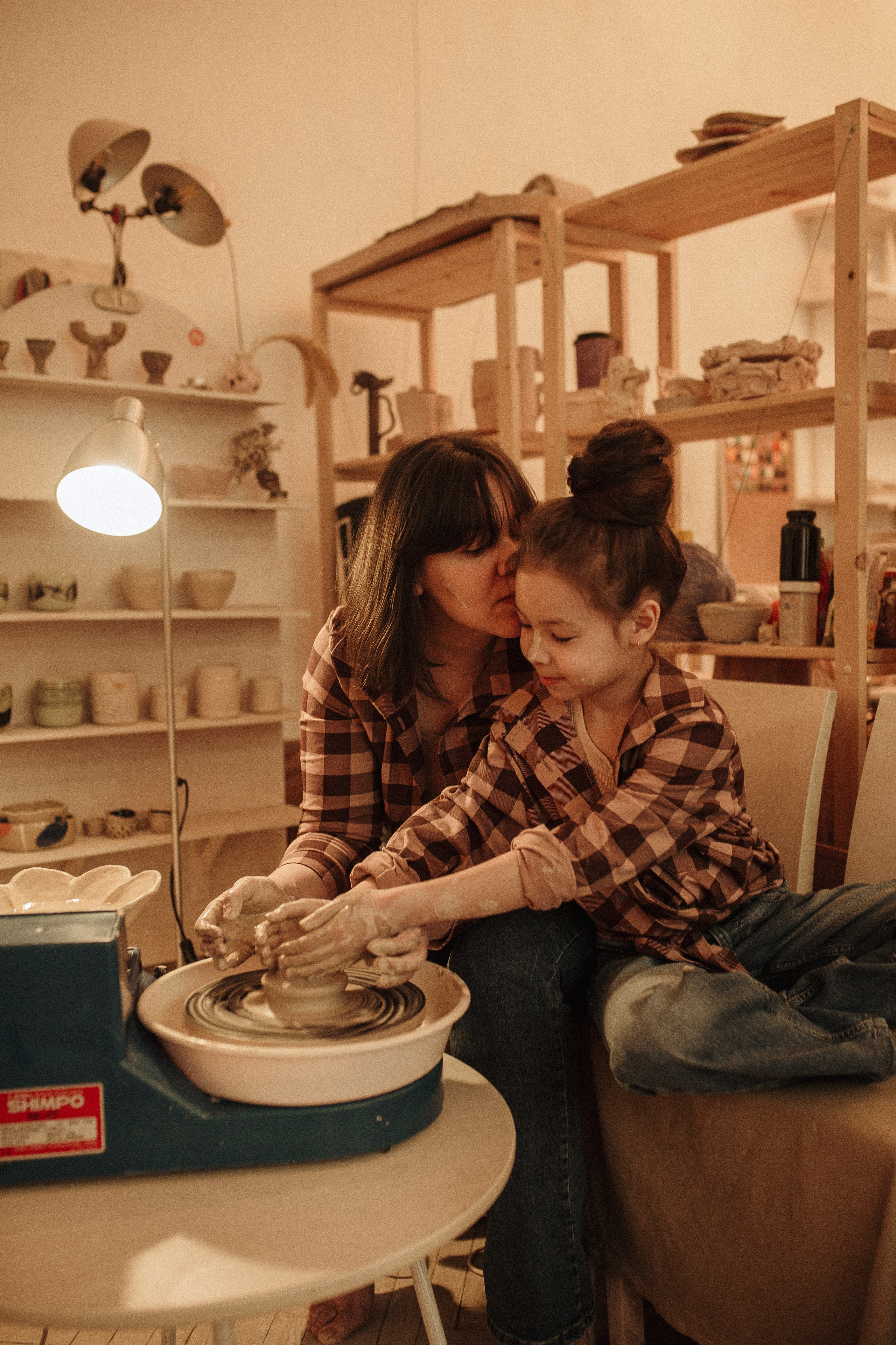 Дина & София гончарная. Семейный и Свадебный фотограф в Санкт-Петербурге Плохая Екатерина