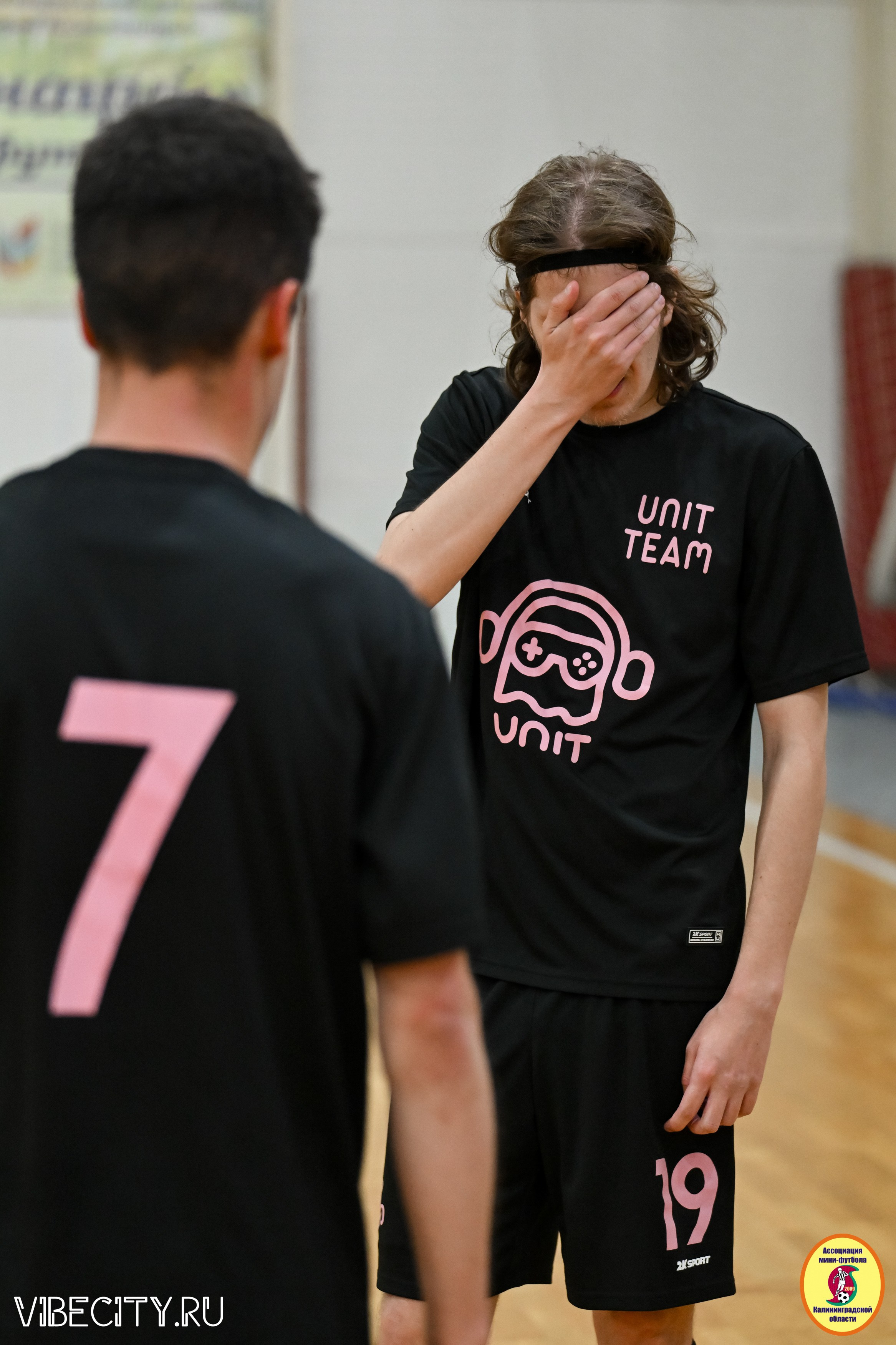 8 тур Корпоративной Бизнес-Лиги по футзалу. VIBECITY.RU Вайб Сити Ру Фоторепортажи Фотоотчеты Калининград
