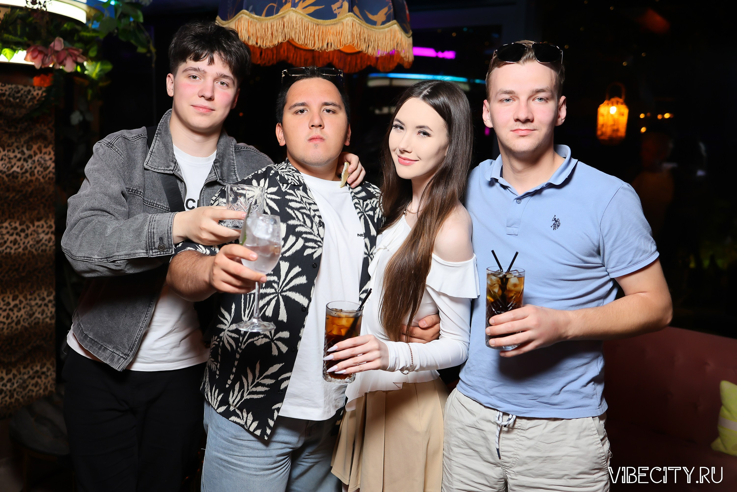 DOUBLE U. VIBECITY.RU Вайб Сити Ру Фоторепортажи Фотоотчеты Калининград