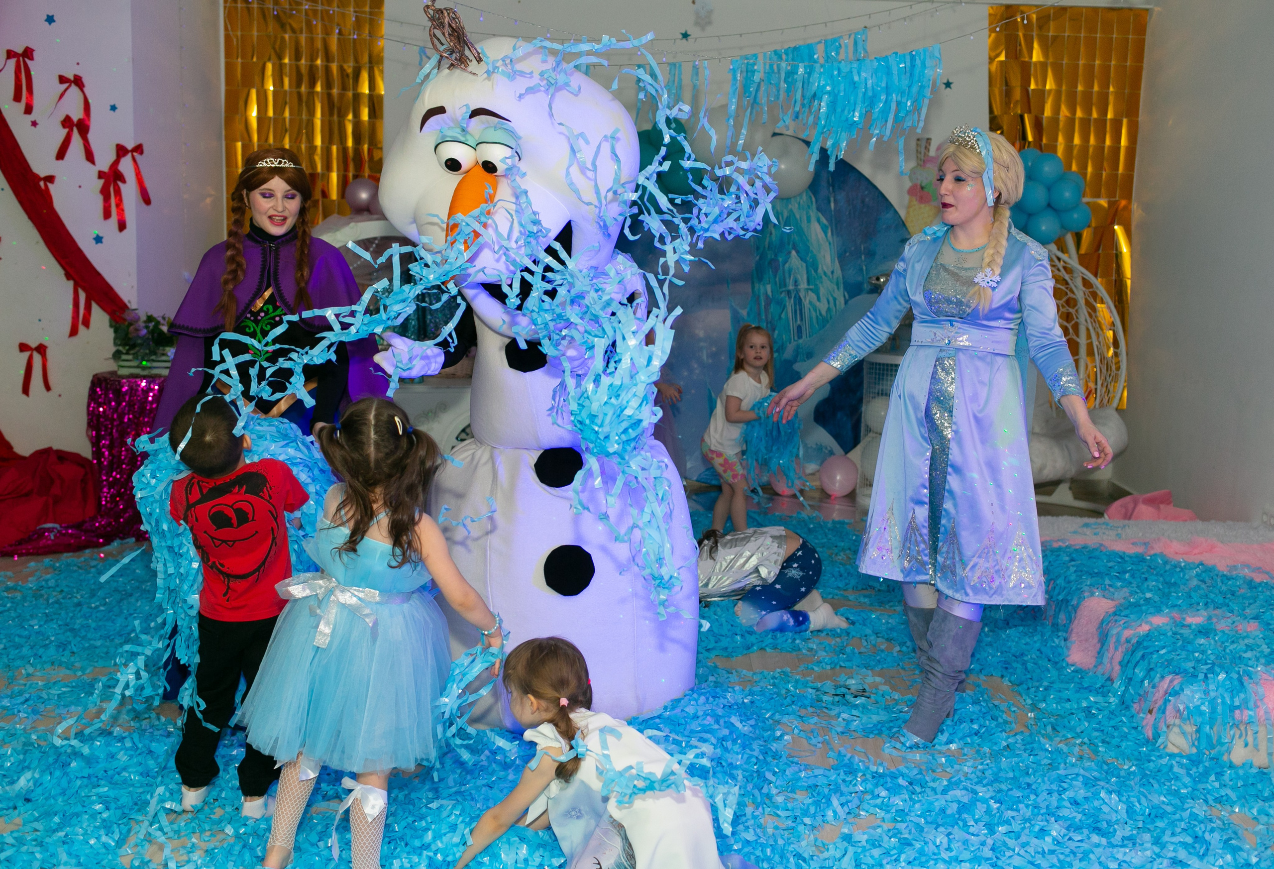 Праздники. Фотограф новорожденных и семейный фотограф НСО г. Бердск Марина Львова