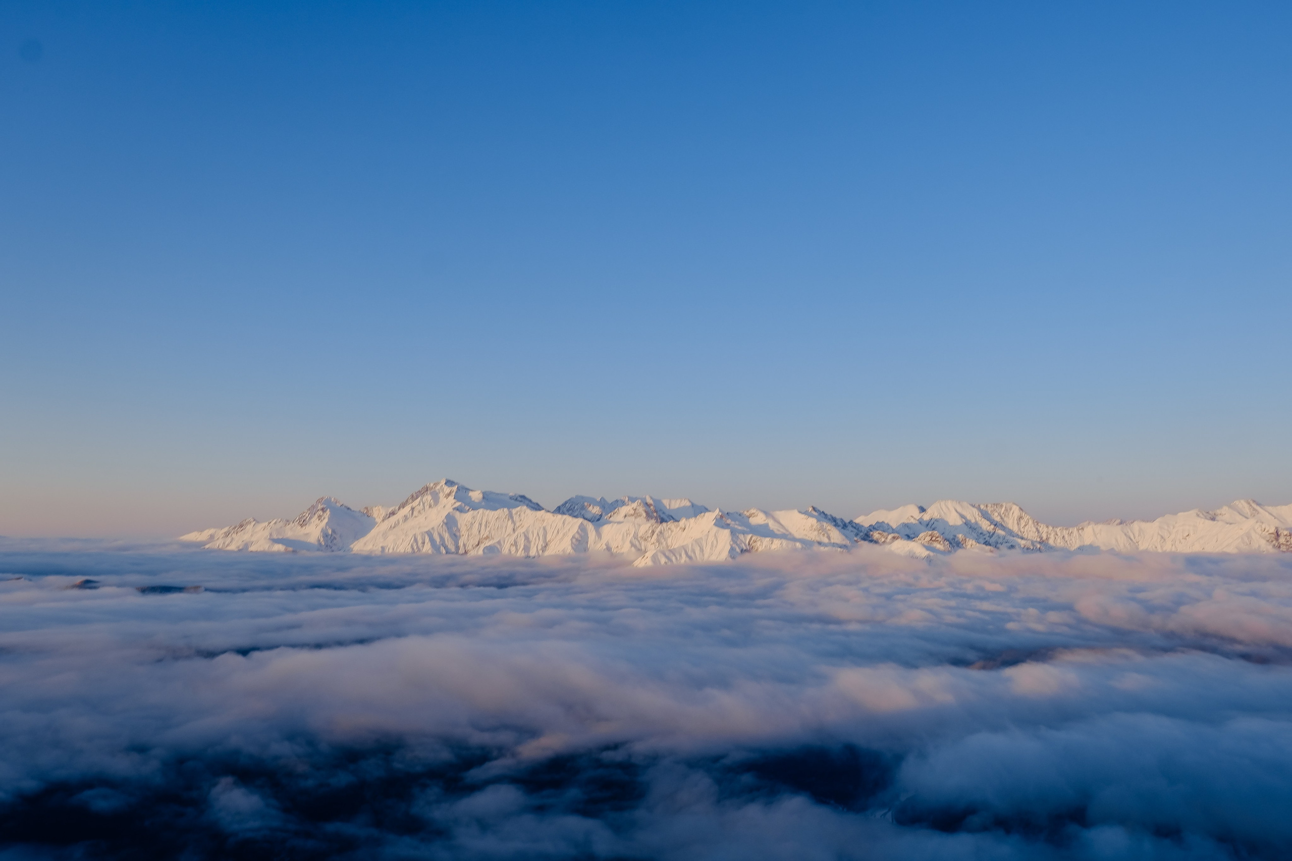 Красная Поляна фотосессия недорого. Свадебный фотограф в Абхазии, Сухум, Гагра, Сочи