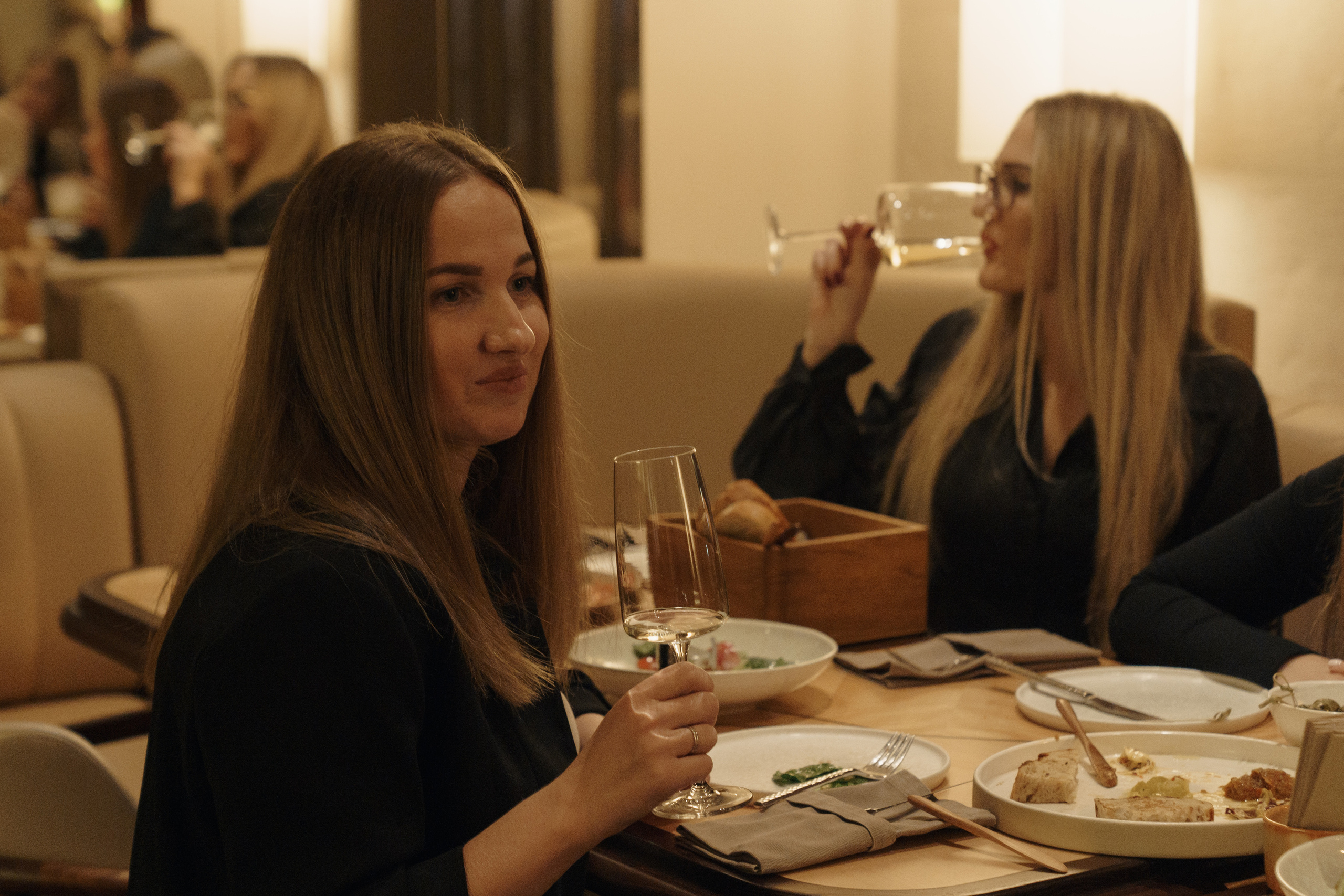 День рождения в кафе. Фотограф во Владивостоке Антон Блохин