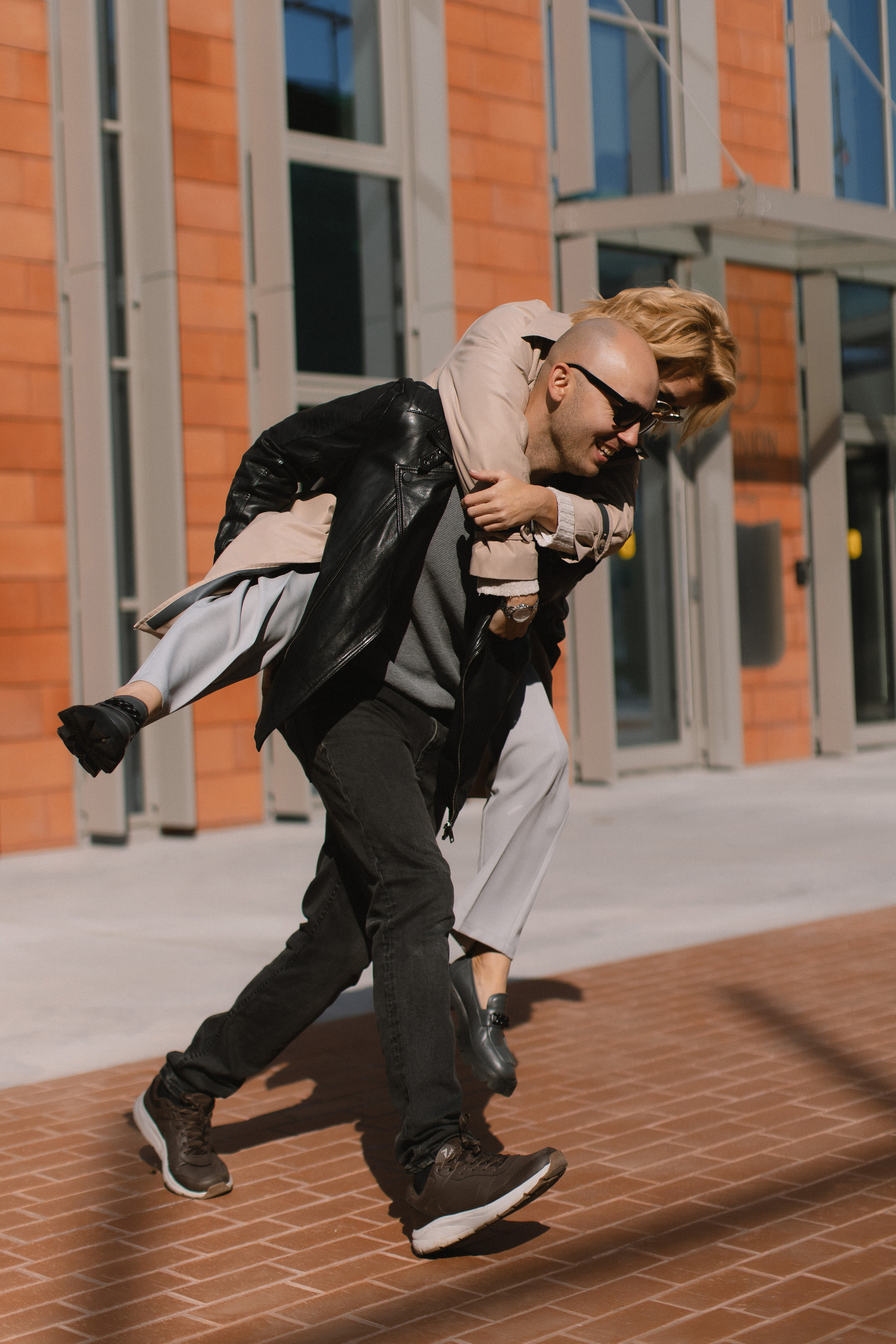 СОВЕРШЕННО СЕКРЕТНО. Wedding and family photographer in Vladivostok Anton Blokhin