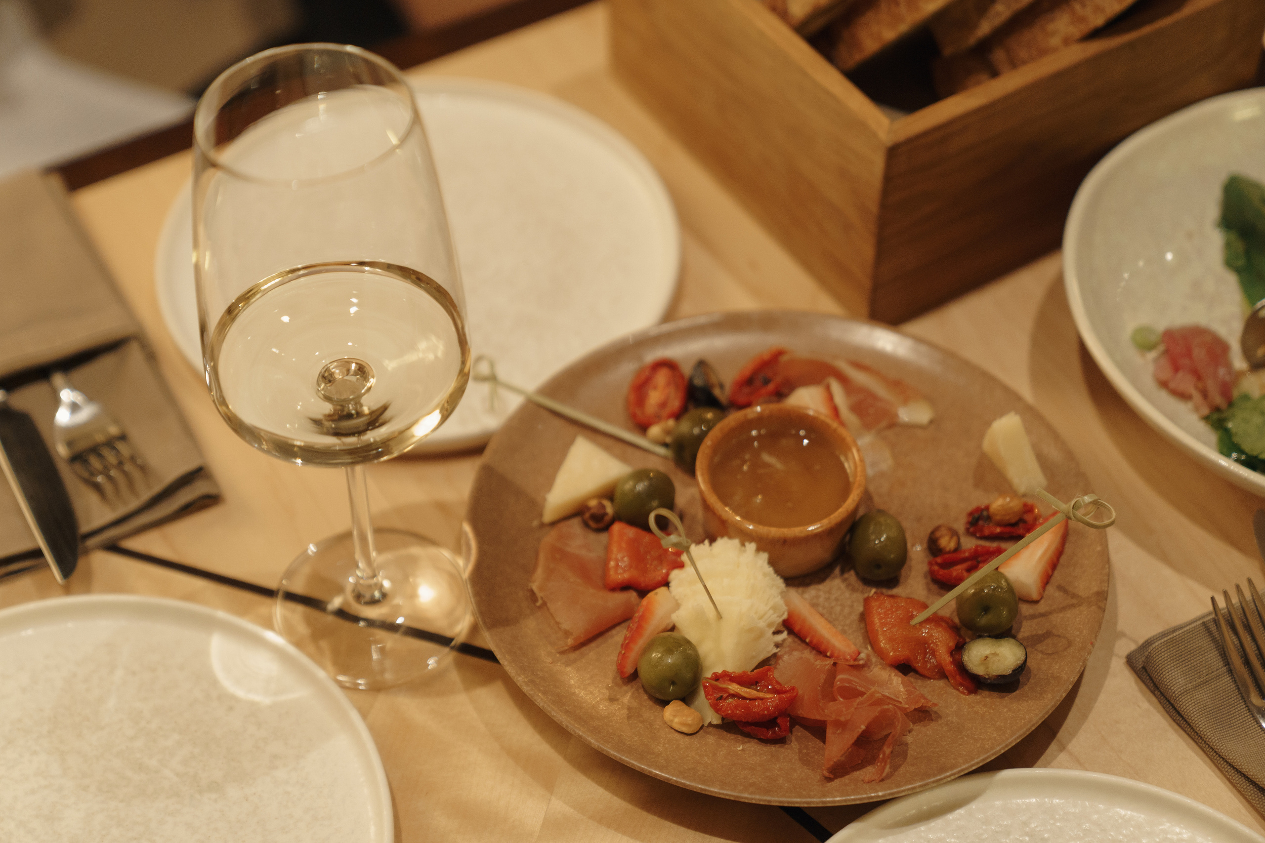 День рождения в кафе. Фотограф во Владивостоке Антон Блохин