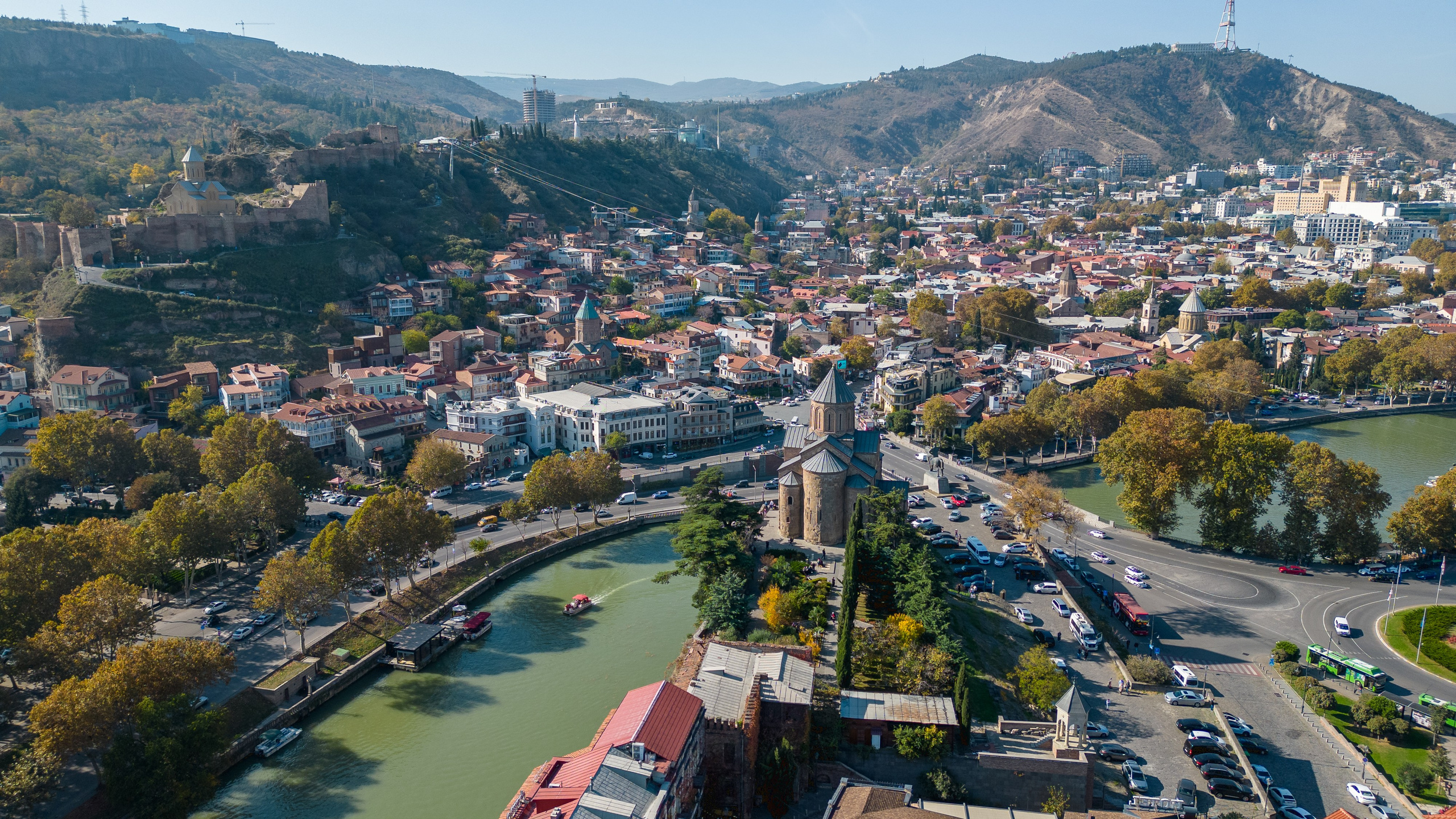 Аэросъемка в Тбилиси и Батуми. Профессиональный фотограф в Спб и Москве Пётр Летуновский