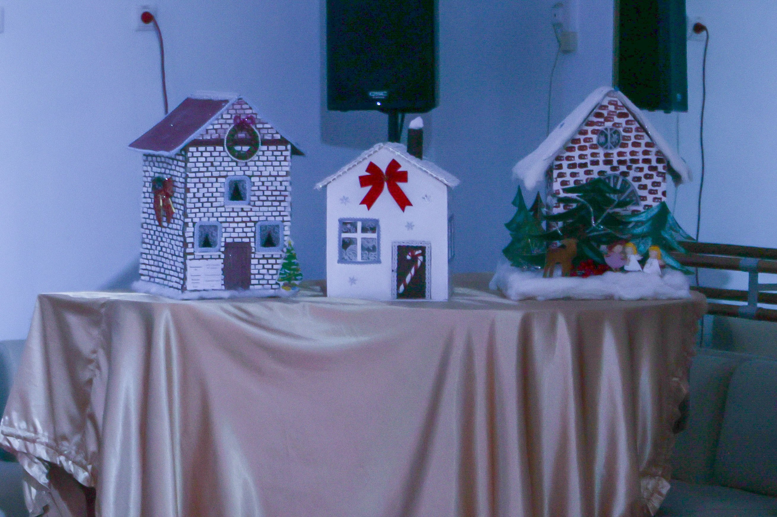 Новогодняя скачзка центр детского творчесва Подольск. Выпускные альбомы и школьный фотограф в Подольске, Троицке, Щербинке, Москве и Московской области