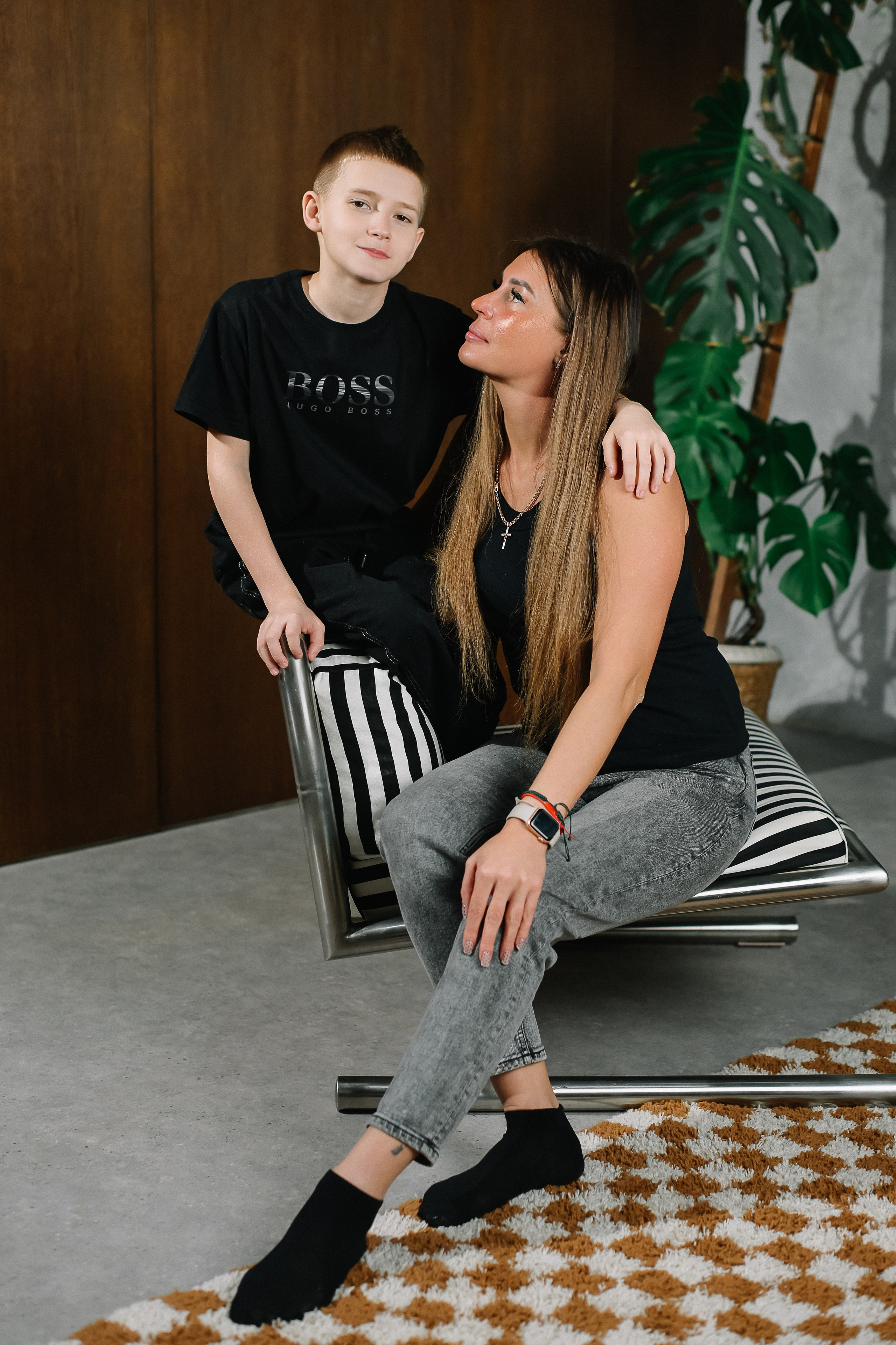 Александра с детьми