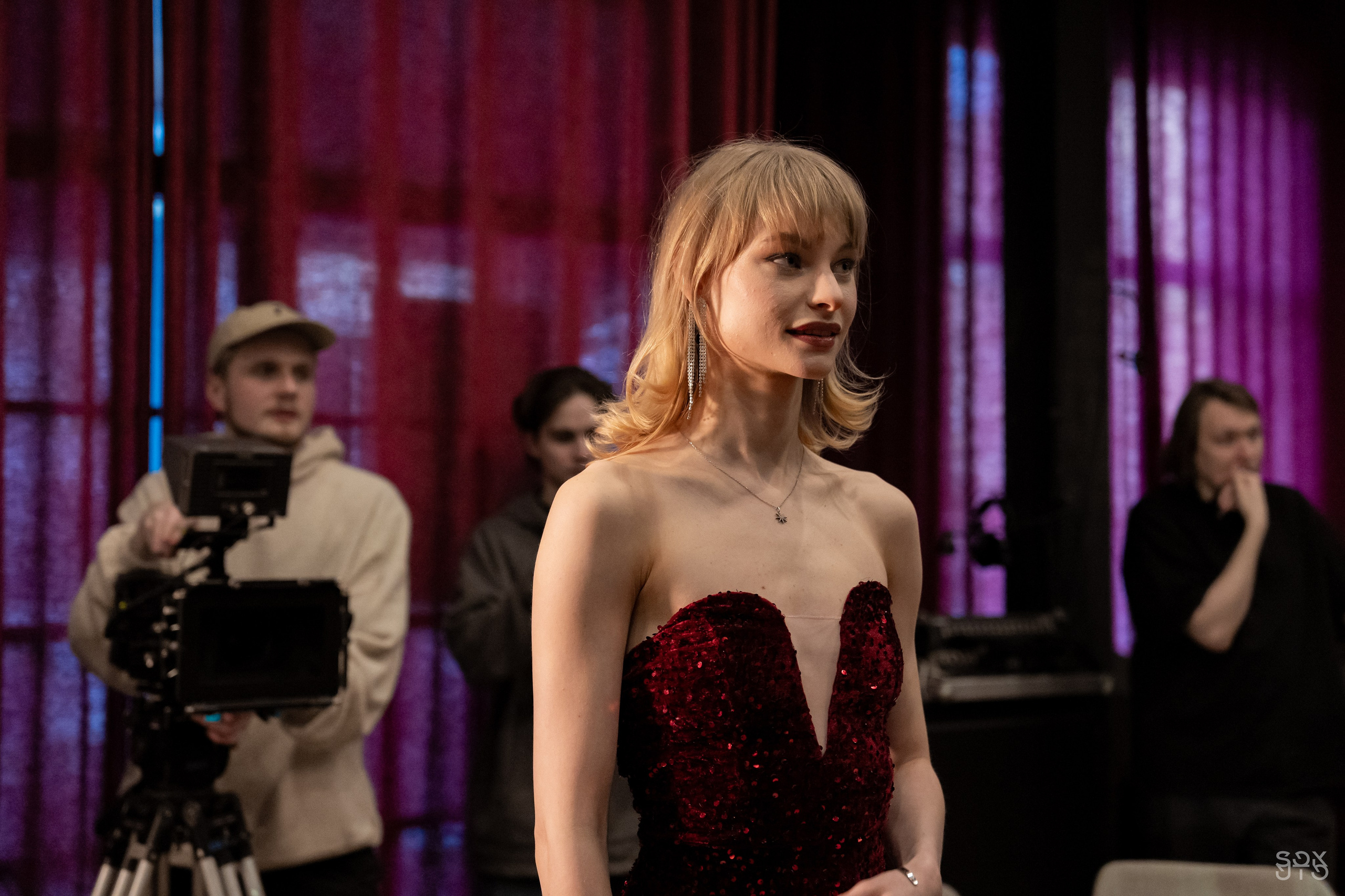 Видеопродакшн BACKED ROLL