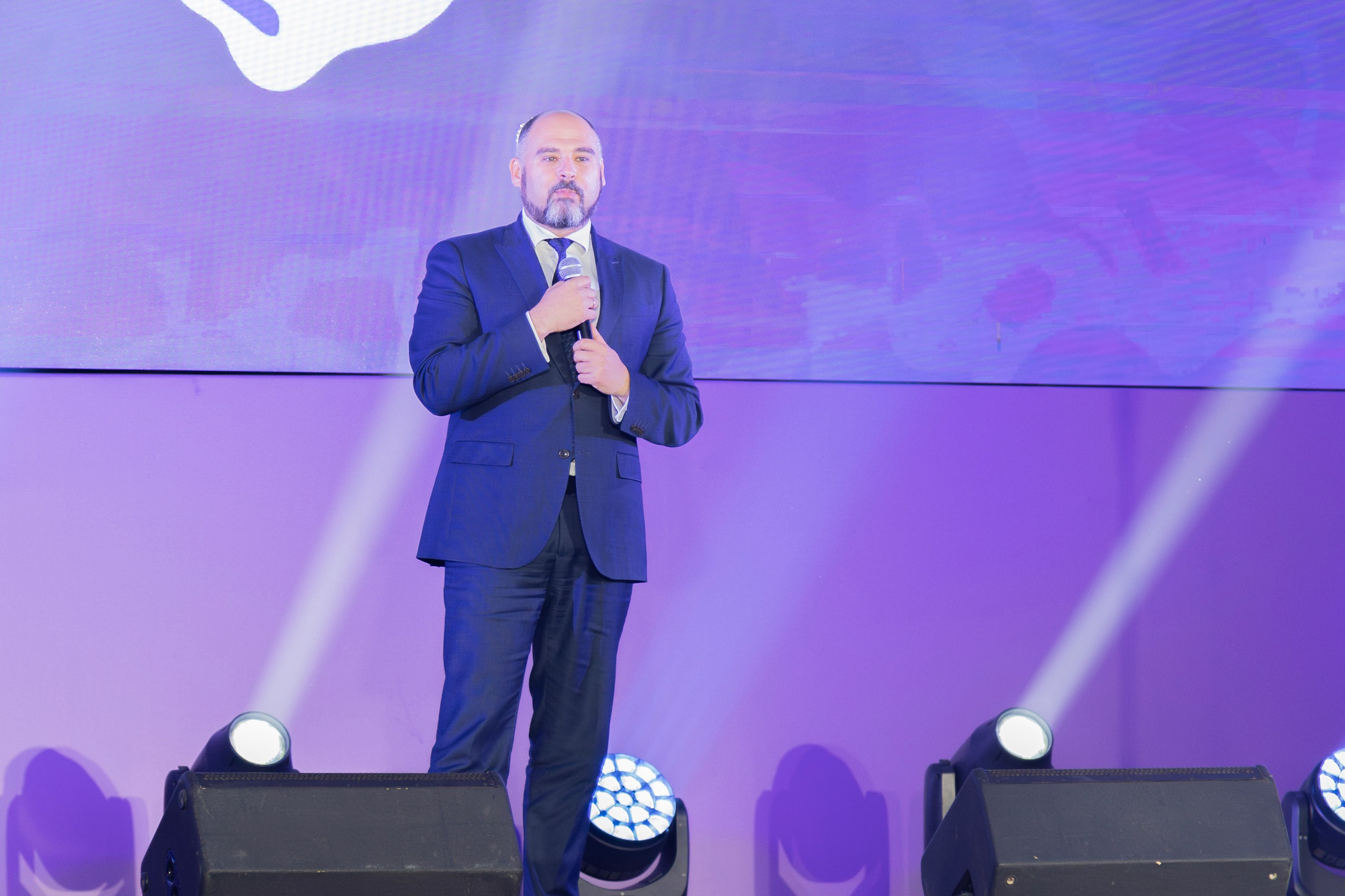 Всероссийский конкурс Проводники смыслов. Репортажный и портретный фотограф в Владивостоке