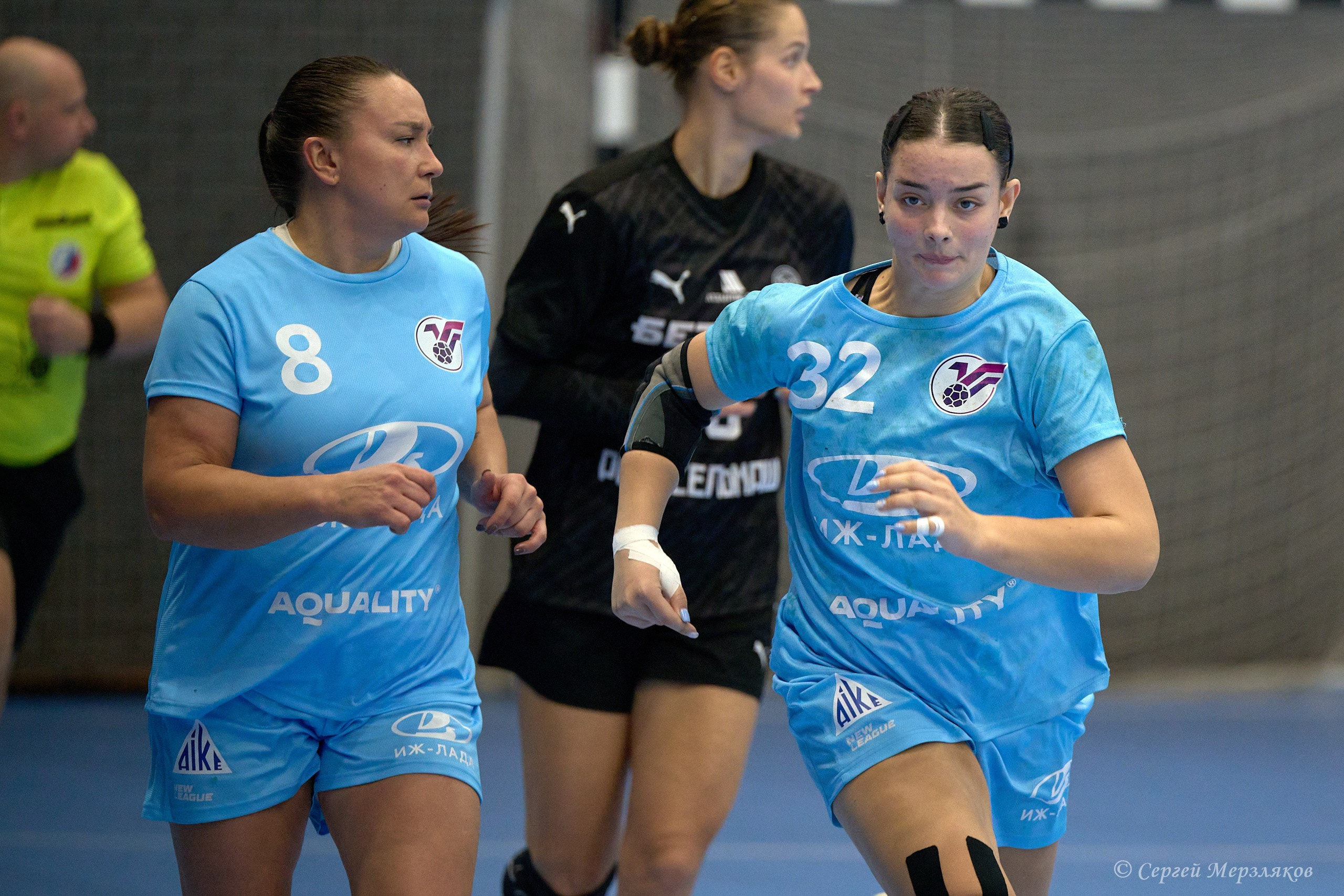 Гандбол. OLIMPBET Суперлига. «Университет» — «Ростов-Дон». Спортивный репортажный фотограф в Ижевске Сергей Мерзляков