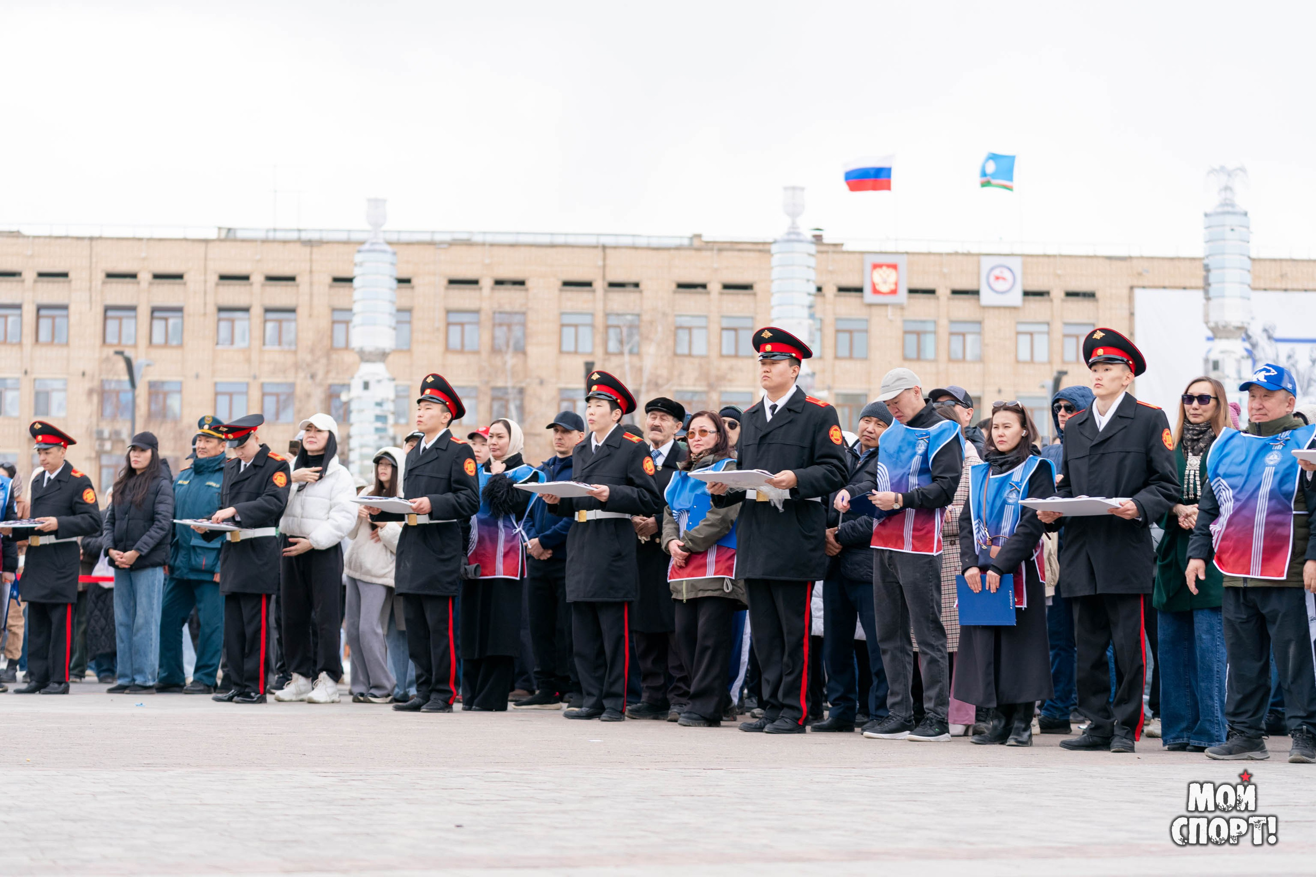 Торжественная церемония вручения знаков отличия ВФСК «ГТО» в День Республики Саха (Якутия). Студия «Мой Спорт!» — все о спорте в Якутии