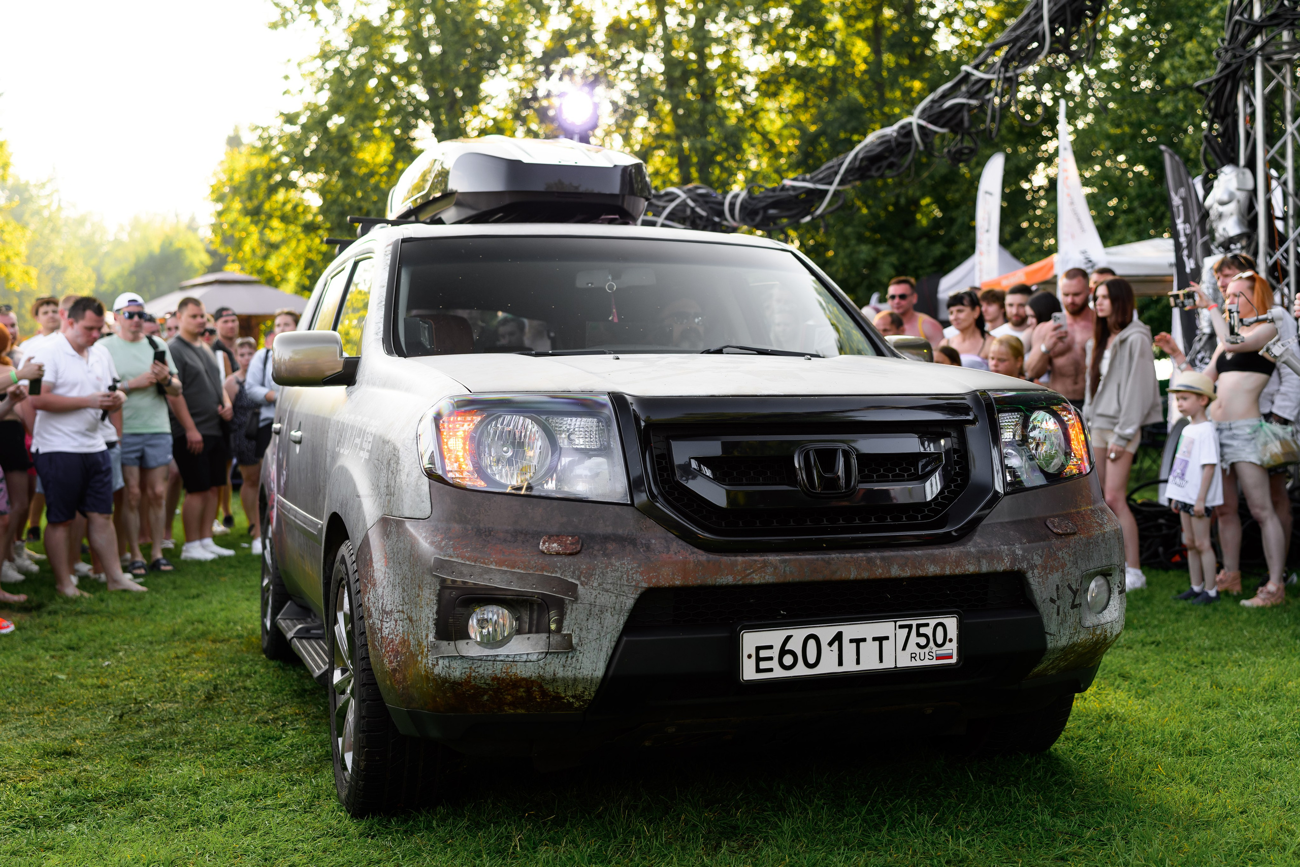 Tuning Open Fest 2025. Авто и мотоспорт — фотограф Антон Медведев iCoguar