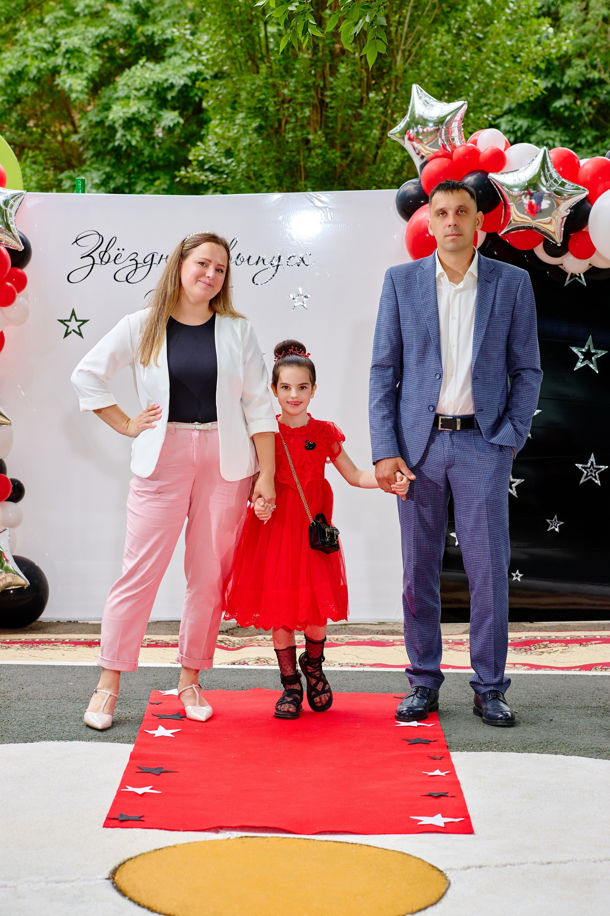 Выпускной 45 сад. Фотограф Выпускные альбомы Таганрог Сергей Коробченко