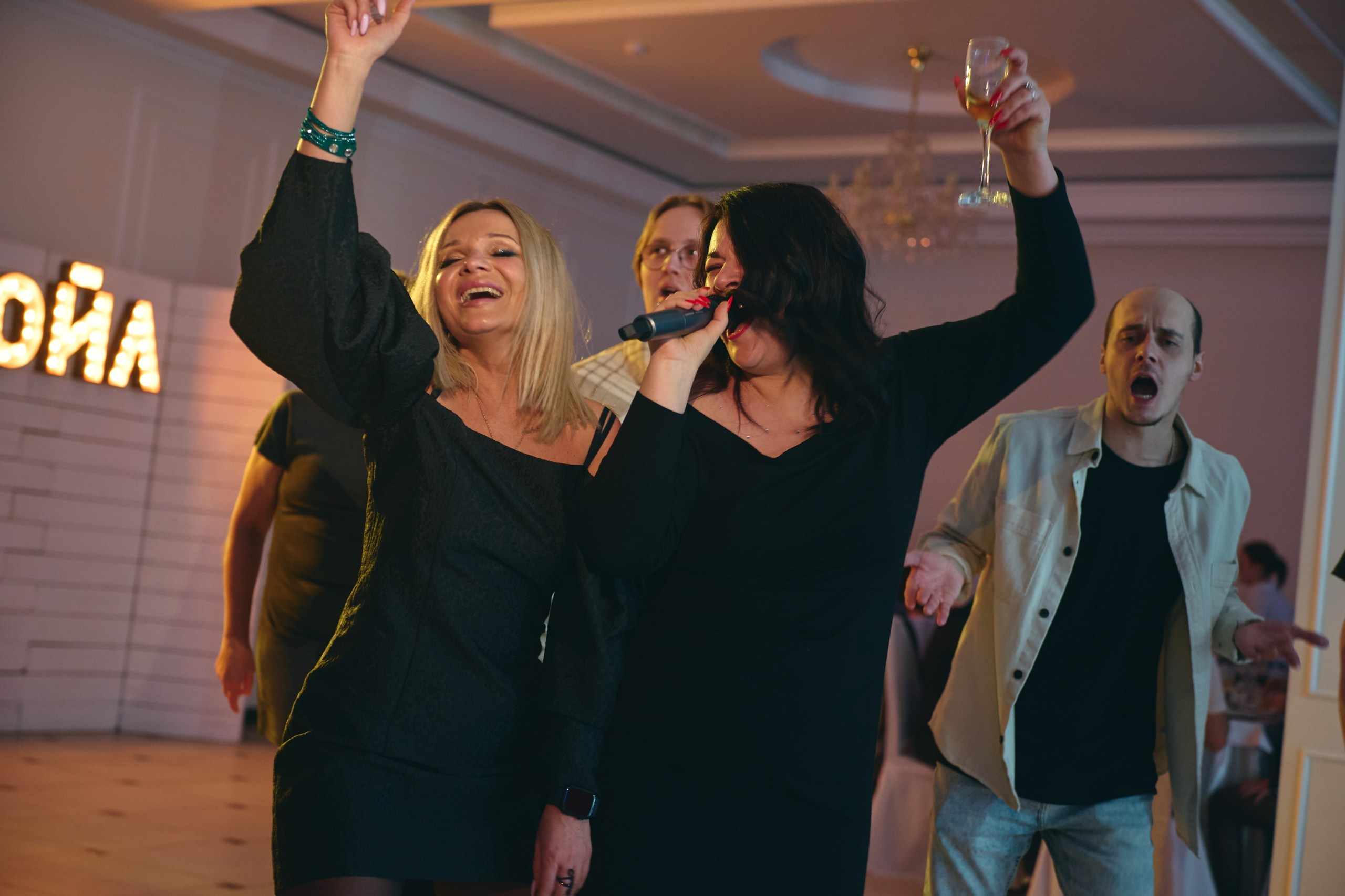 Корпоративный фотограф в Тюмени Александр Шалагин