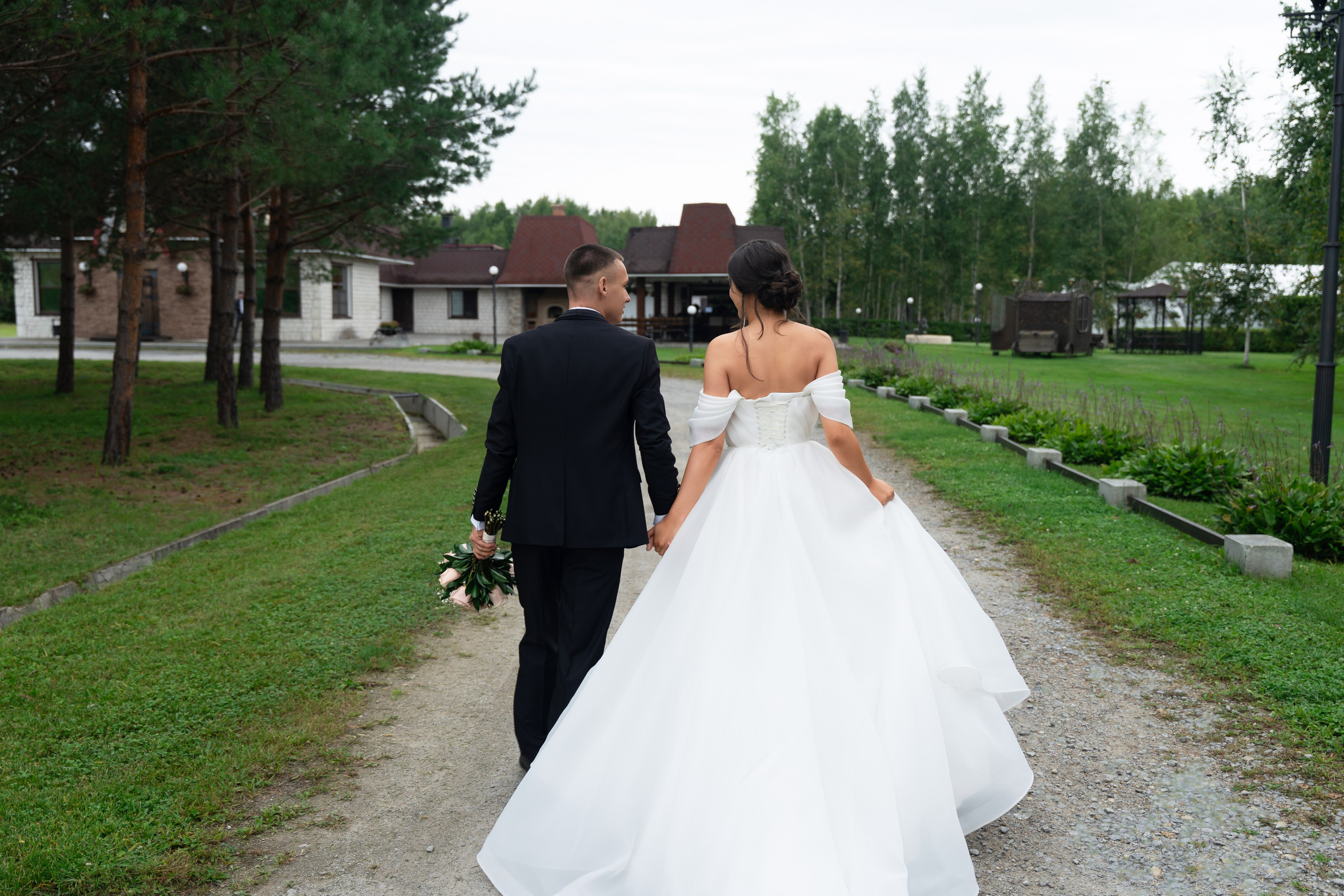 Алина и Даниил на Старой Мельнице. Свадебный фотограф в Хабаровске — Максим Романов