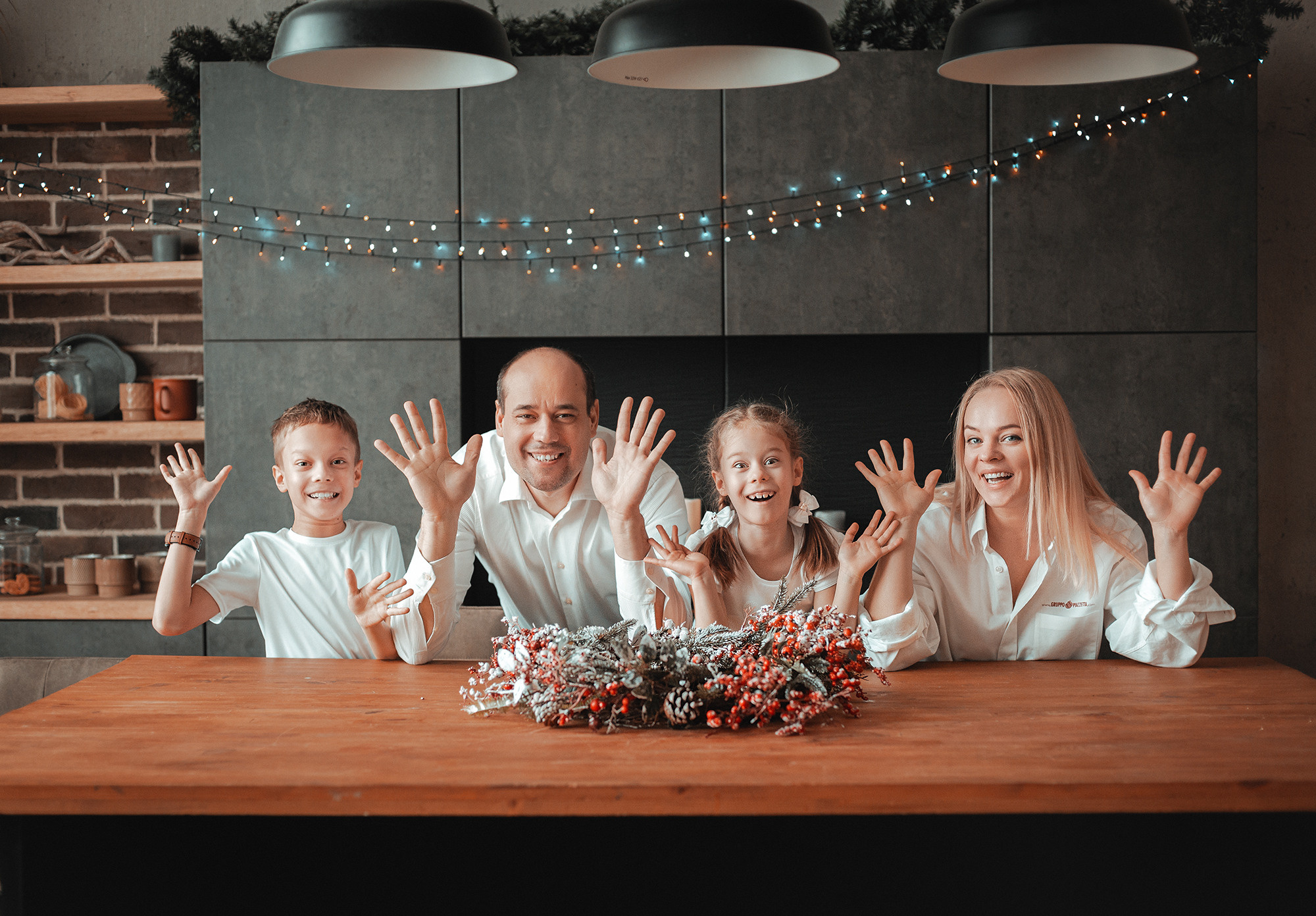 Семейная фотосессия в москве, семейный фотограф из москвы. Профессиональный фотограф, фотохудожник, видеограф из Москвы