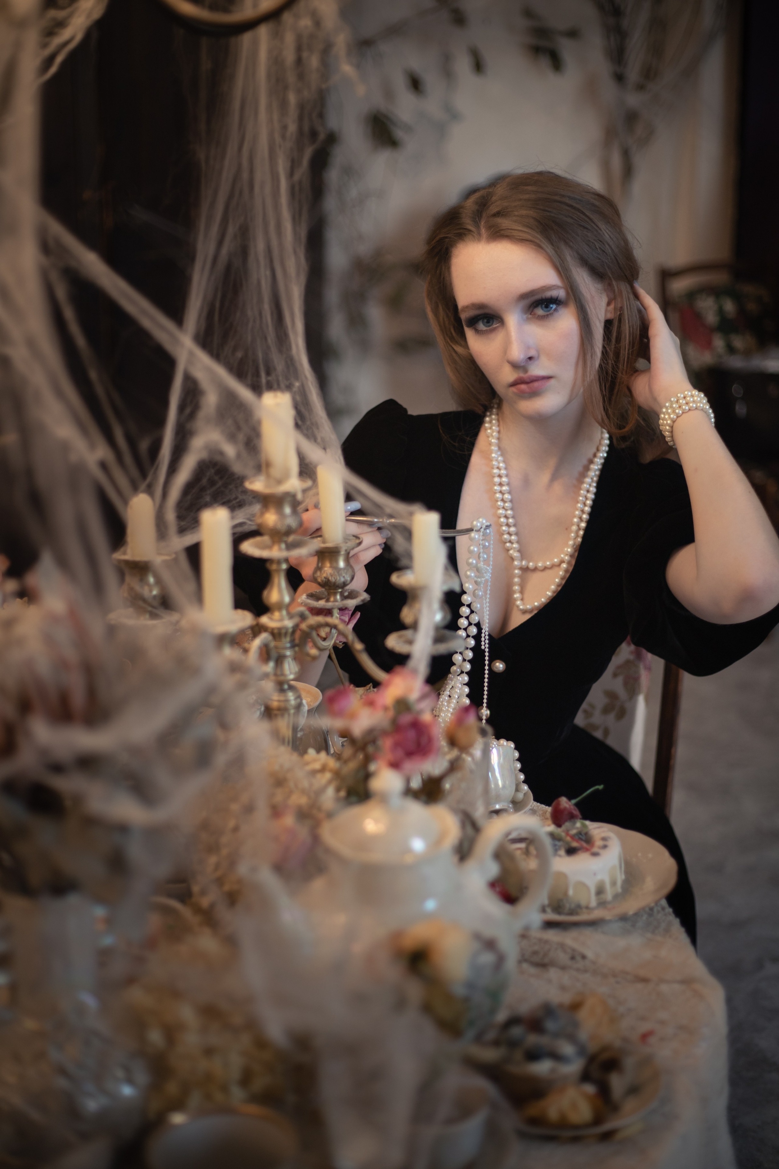 Татьяна в заброшенном особняке. Индивидуальная фотосессия. Фотограф Киржач/Москва_Екатерина Мартынова