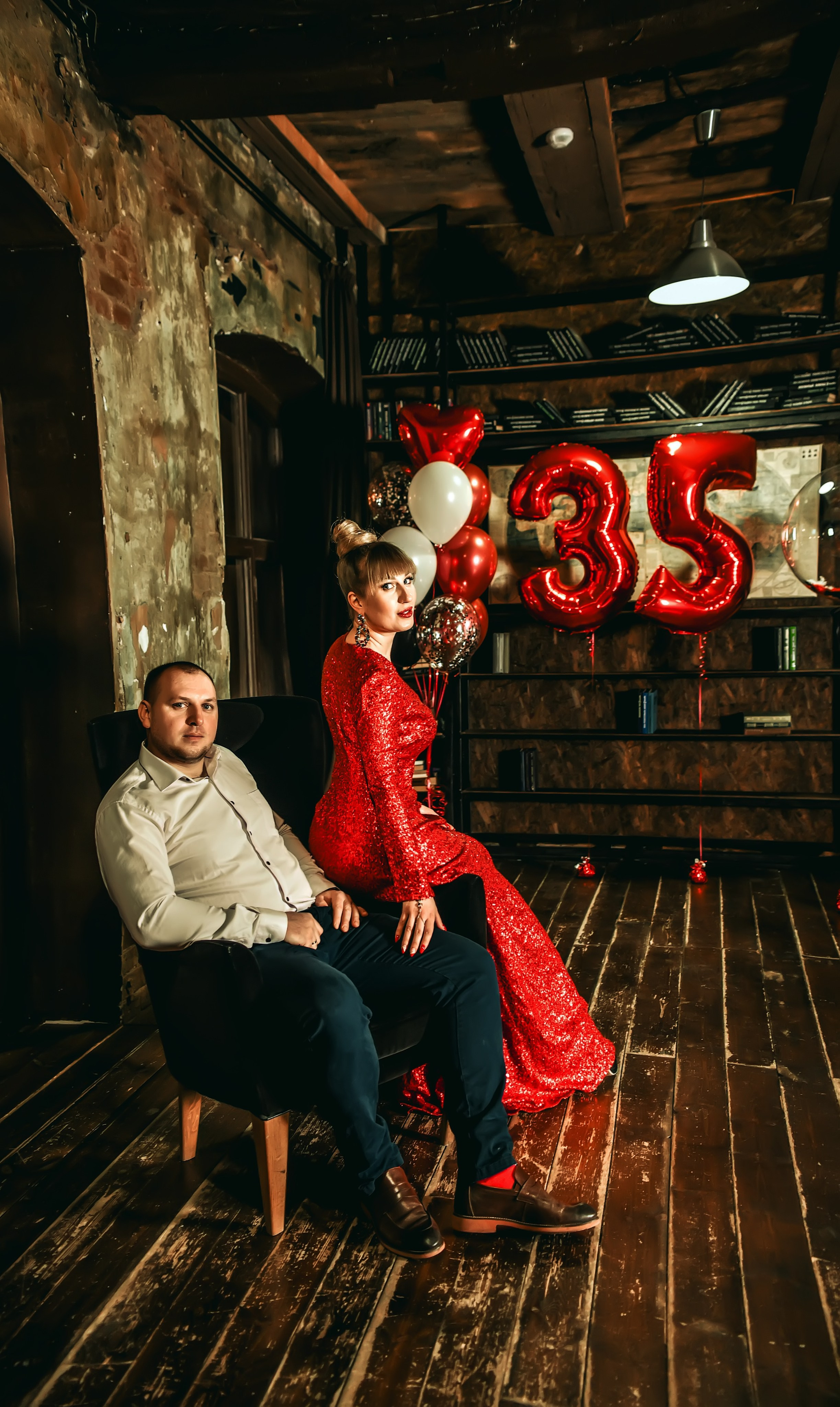 Тематическая вечеринка на юбилей 35 лет. Свадебный, семейный, детский, контент фотограф в Омске Максим Ильин