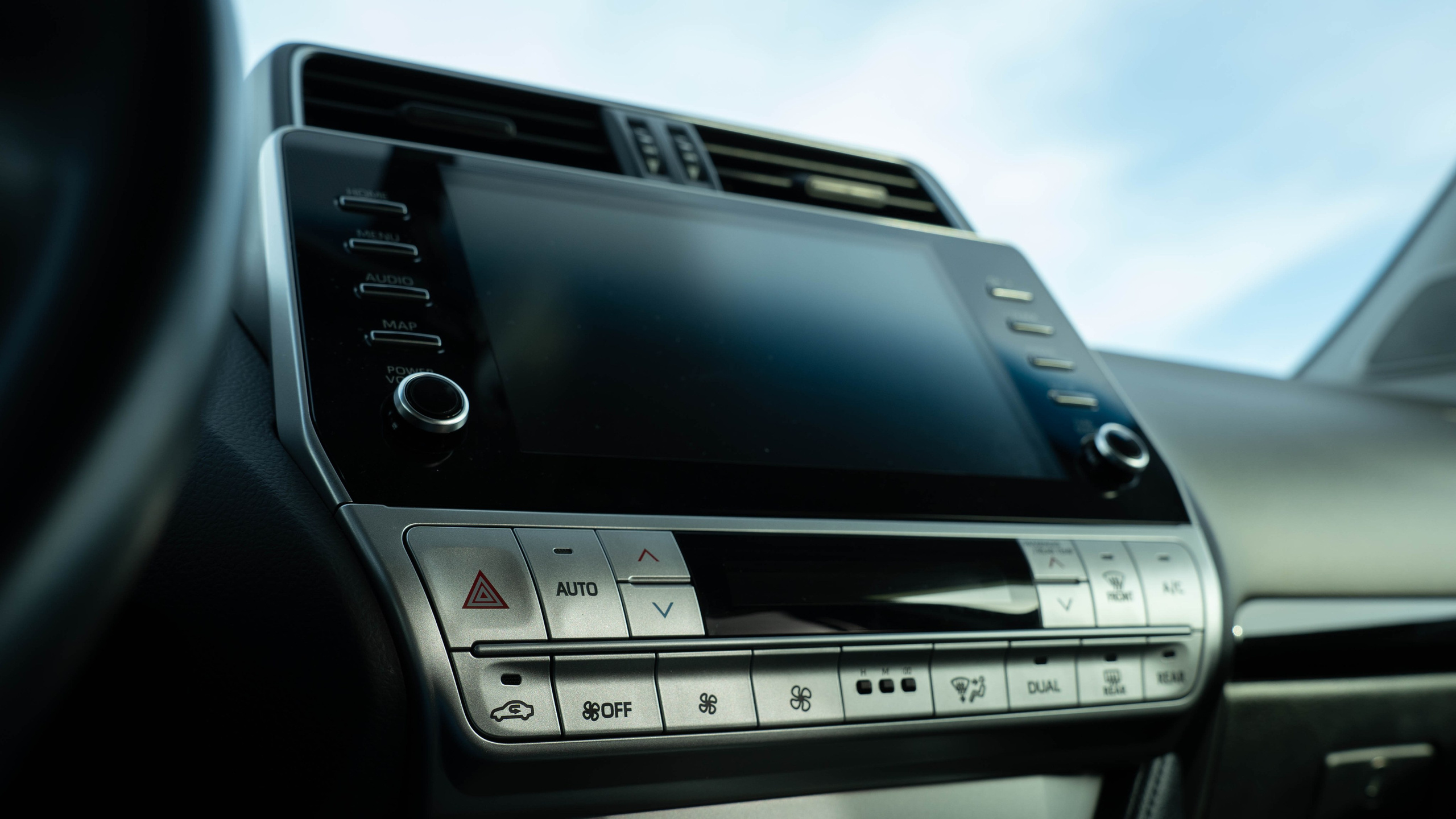 фото приборной панели