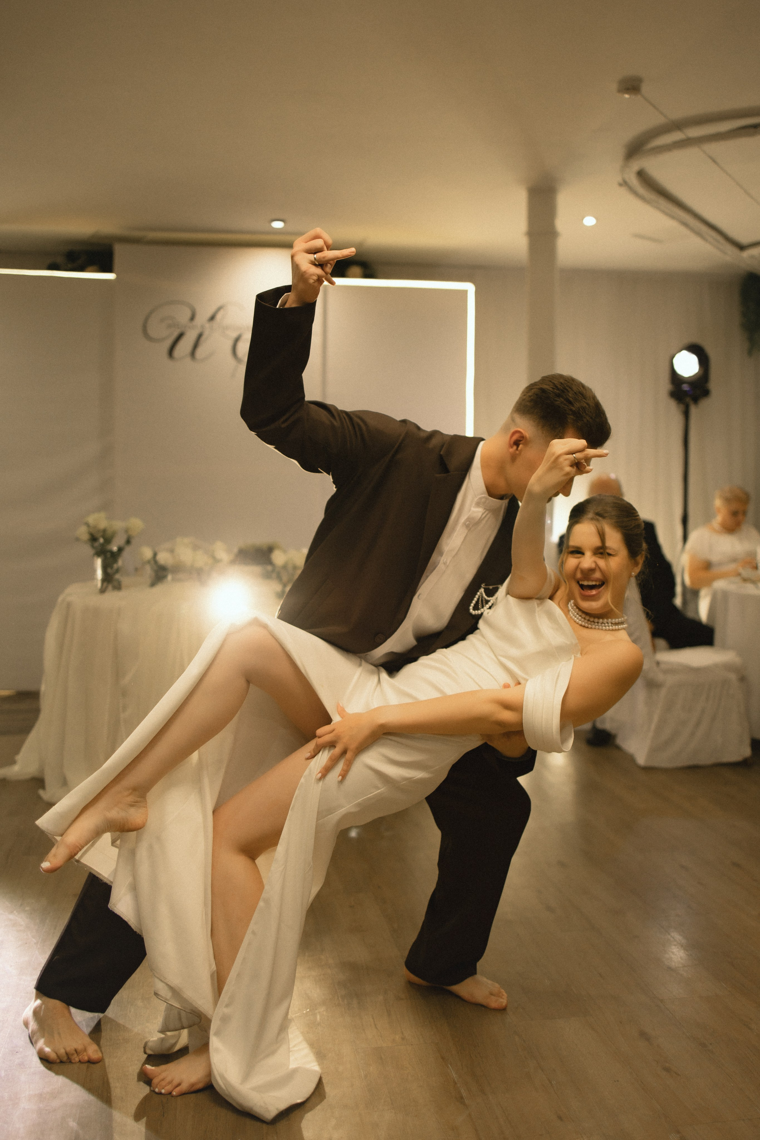 L | V. Свадебный и портретный фотограф в Новосибирске Любовь Исакова