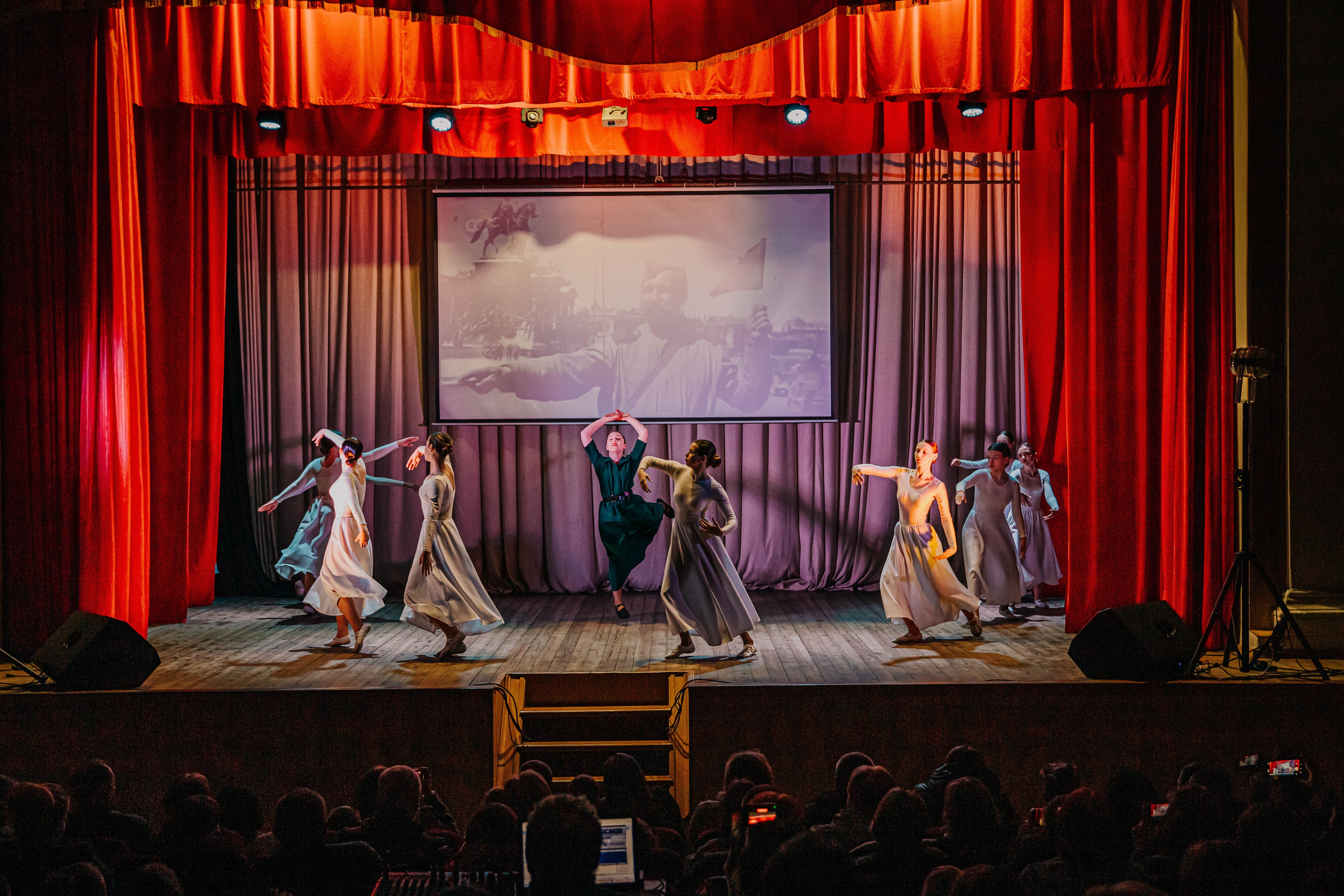 Отчетный концерт хореографического коллектива Пульс!. Фотограф Дарья Маташкова