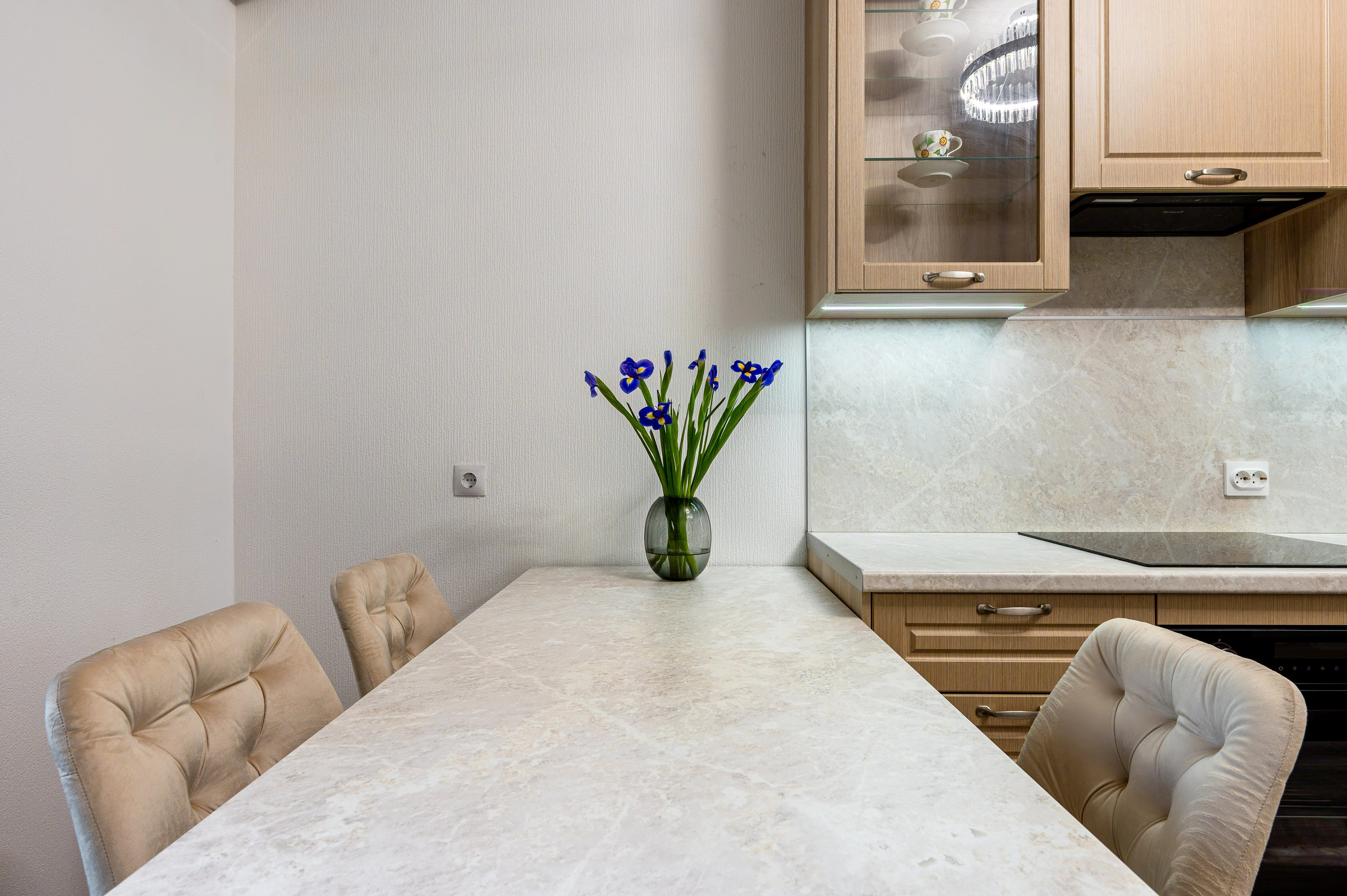 Квартира Огни Залива. Интерьерный фотограф. Фото- видеосъемка недвижимости Санкт-Петербург