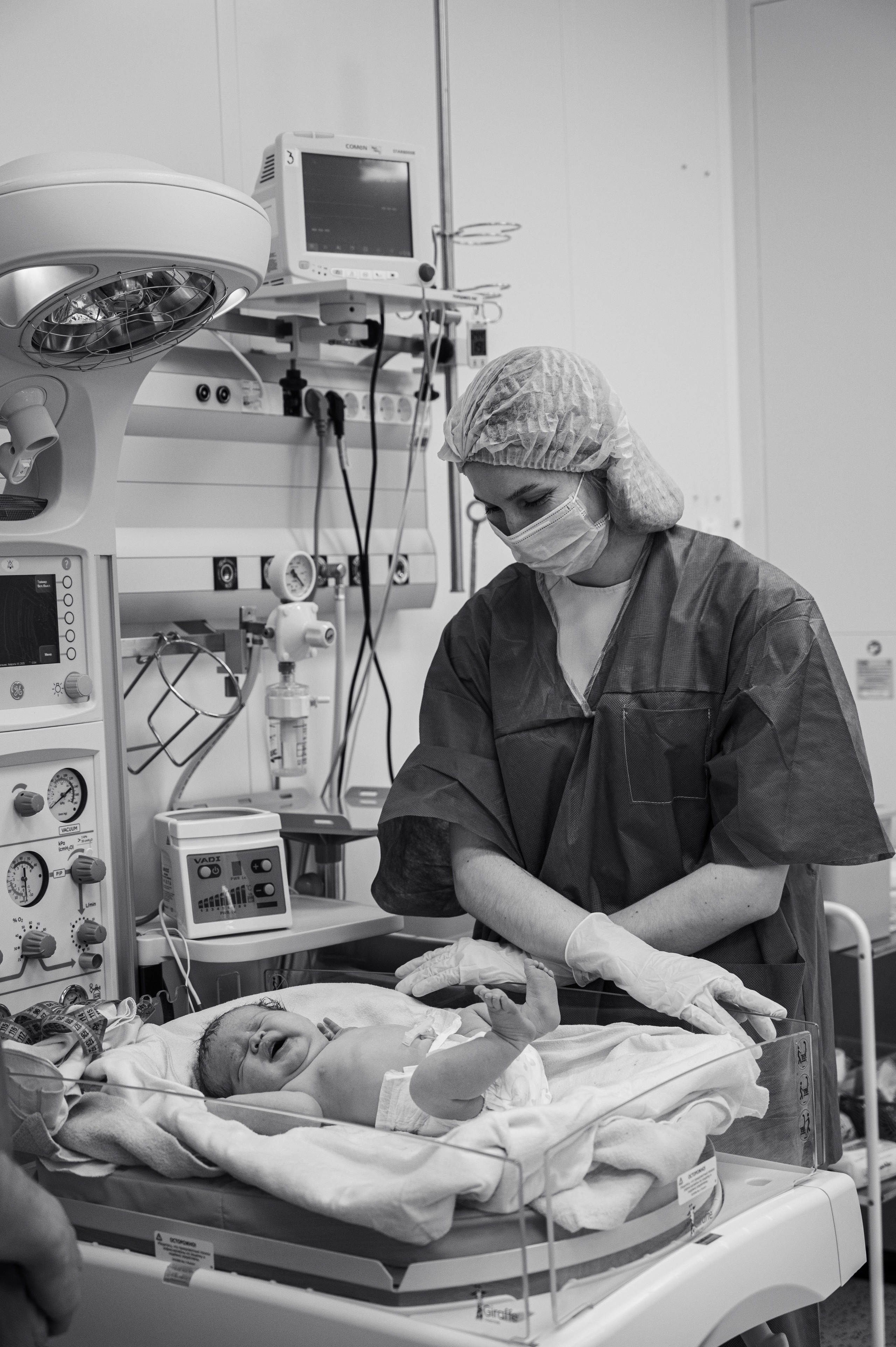 Верочка родилась в МД Лахта / Вайнберг М.М. / Тимофеева Н.В. Фотограф на роды СПБ Юлия Герасимова