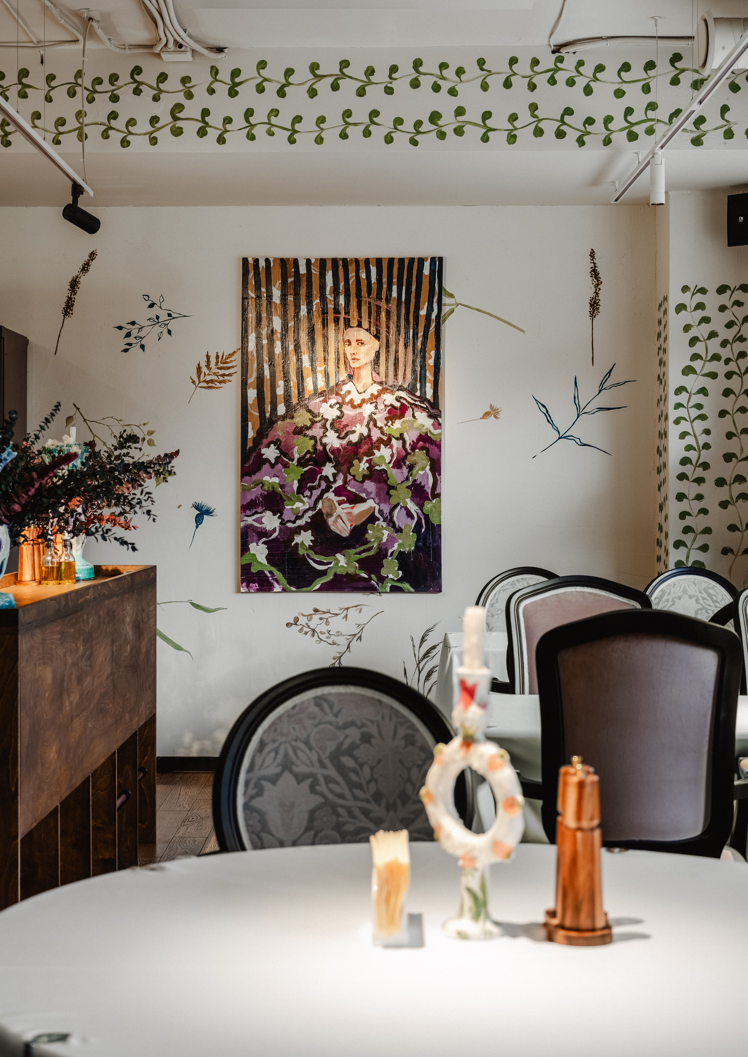 Lili Restaurant by Yana Aspanadze. Ekaterina Symidi. Interior Photographer