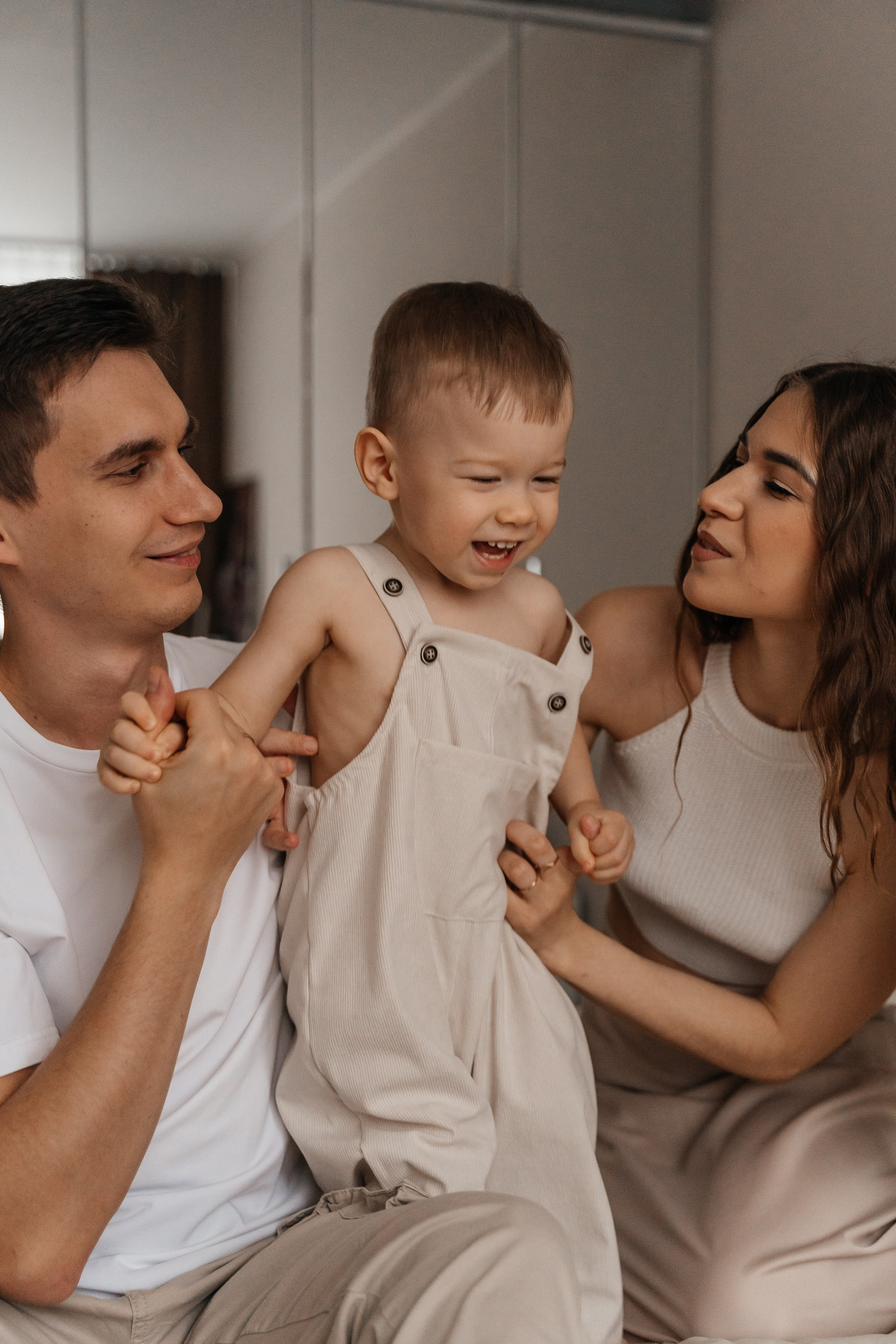 Вадим, Юля и Мирон. Волик Мария