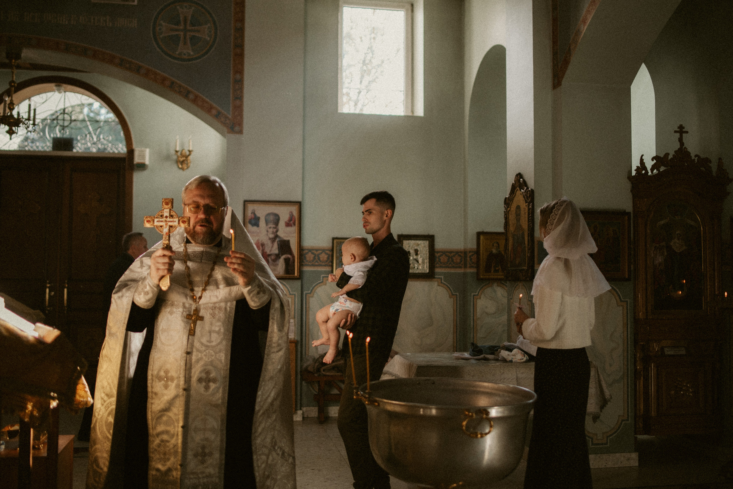 Таинство крещения Виктора. Семейный фотограф в Краснодаре