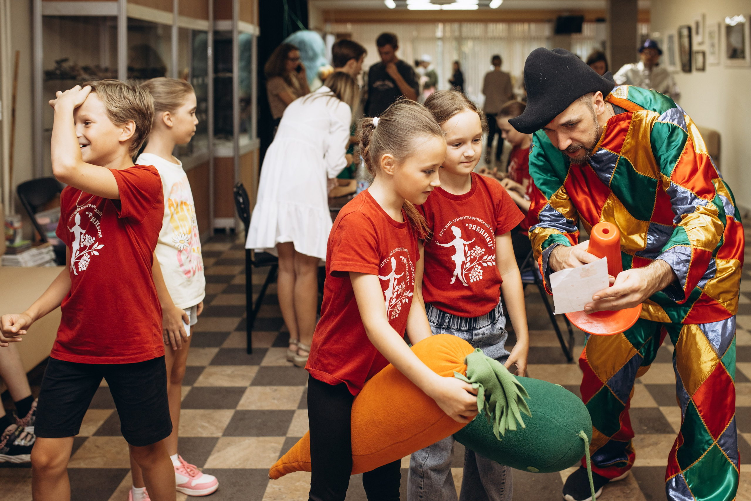 Культмассовые мероприятия. Фотограф Людмила Оюн