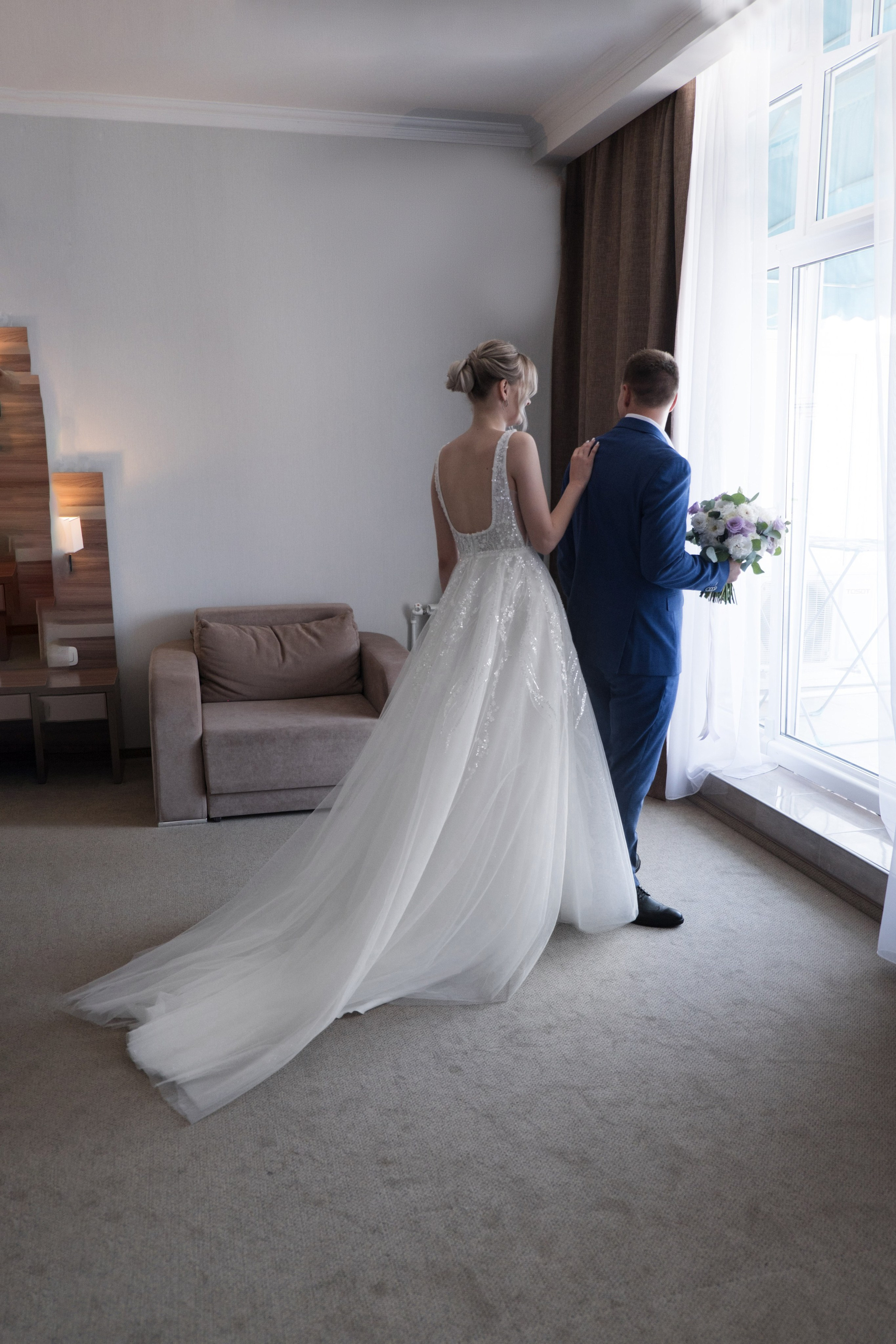 Е+В (Утро, ЗАГС, Luciano, Банкет). Профессиональная фотосъемка в Крыму. Натуральные эмоции и живые кадры. Забронируйте дату прямо сейчас!