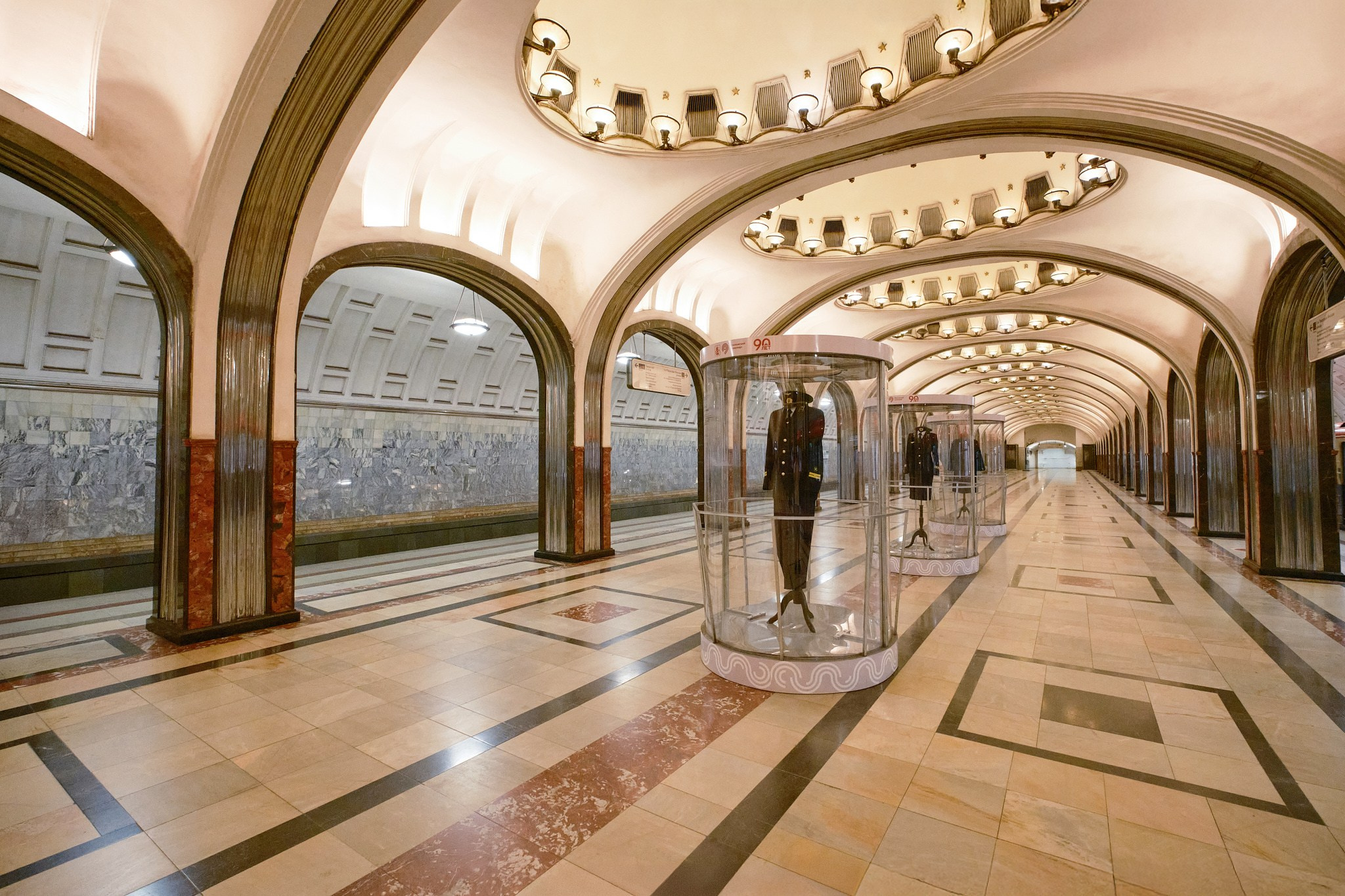 МосТуризм. «ЛЕТО В МОСКВЕ. Москва-Китай». Профессиональный фотограф в Москве Павел Жданов
