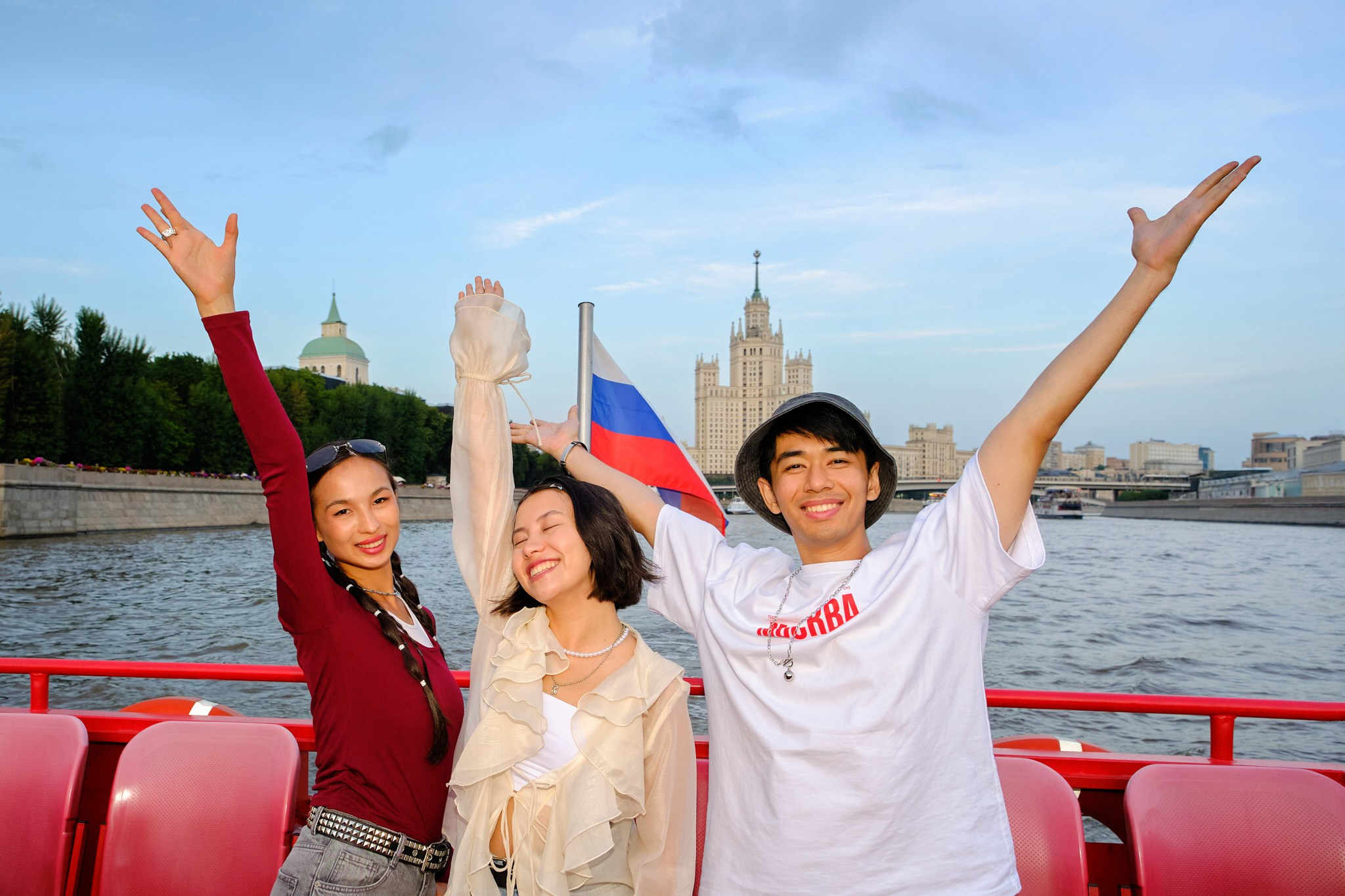 МосТуризм. «ЛЕТО В МОСКВЕ. Москва-Китай». Профессиональный фотограф в Москве Павел Жданов