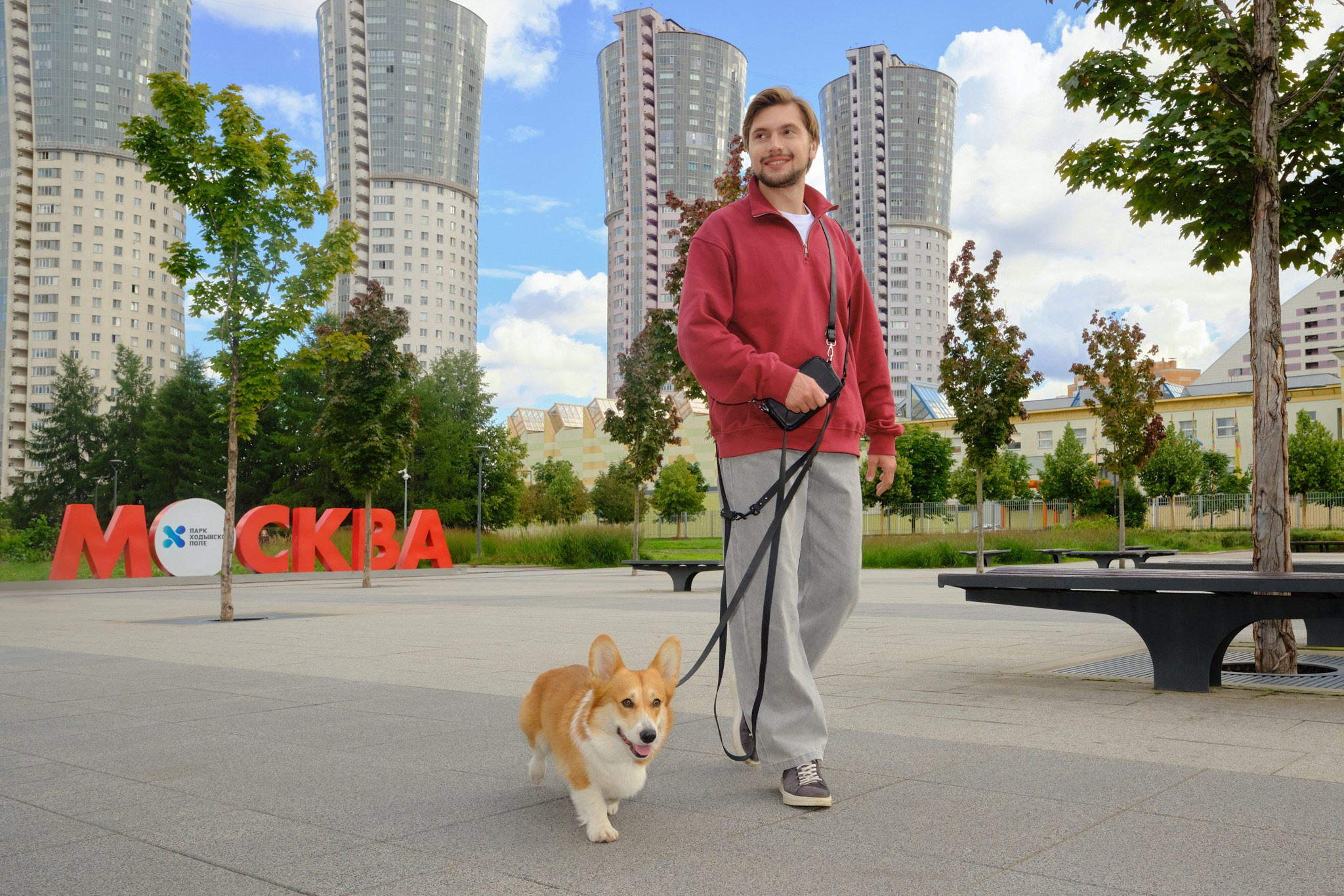 МосТуризм. «ЛЕТО В МОСКВЕ. Прогулка с собакой». Профессиональный фотограф в Москве Павел Жданов