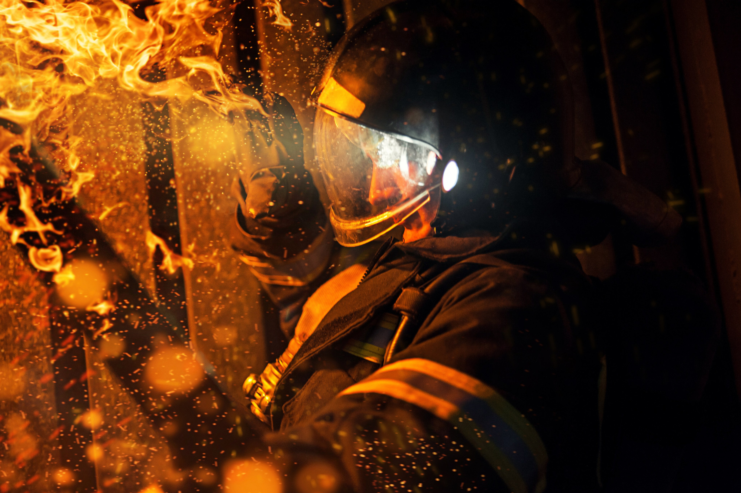 РОЖДЁННЫЕ ОГНЁМ. Мастерская для создания имиджа от BenSami в Санкт-Петербурге и Москве