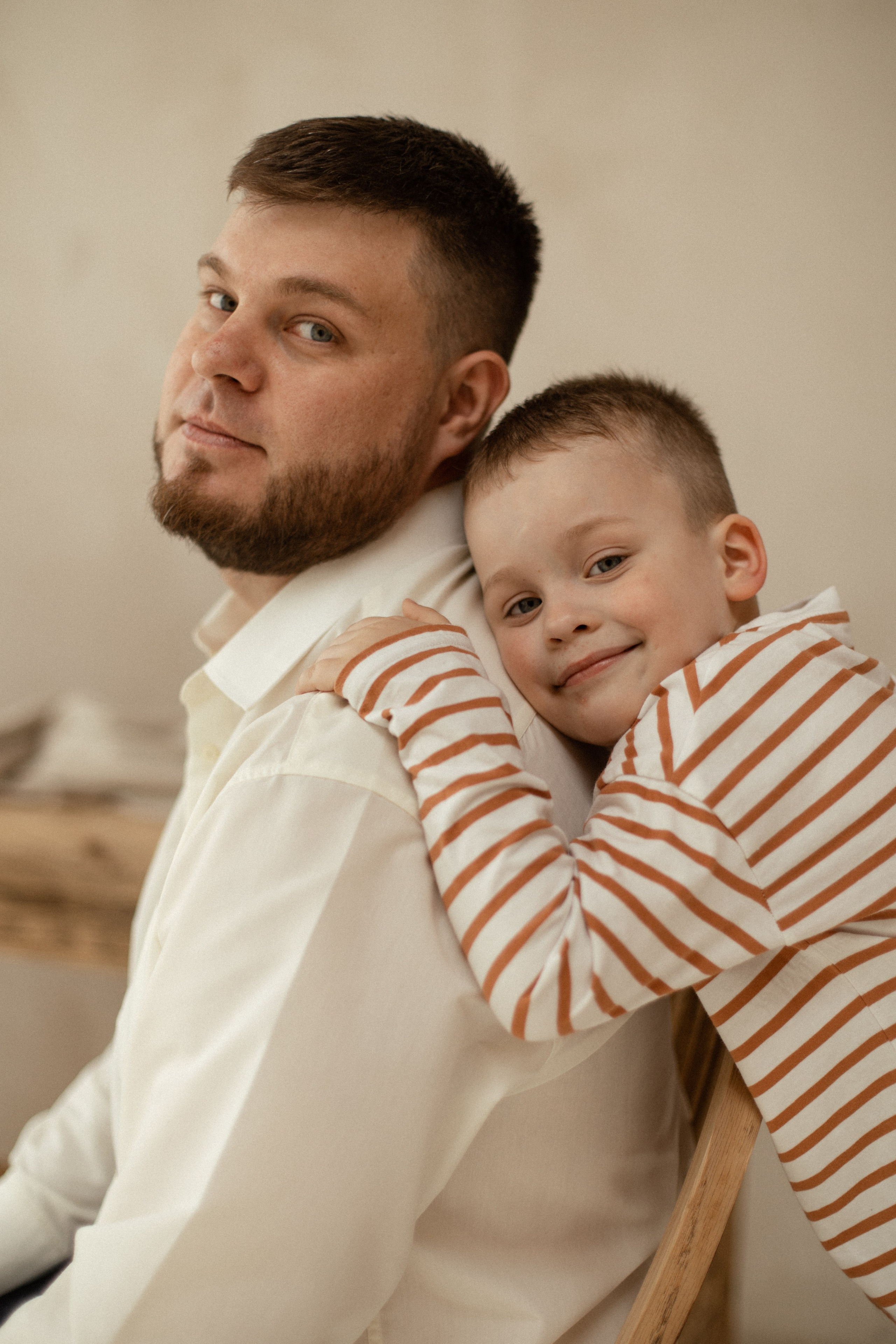 Павел, Костик и Екатерина с животиком. Семейный фотограф Челябинск