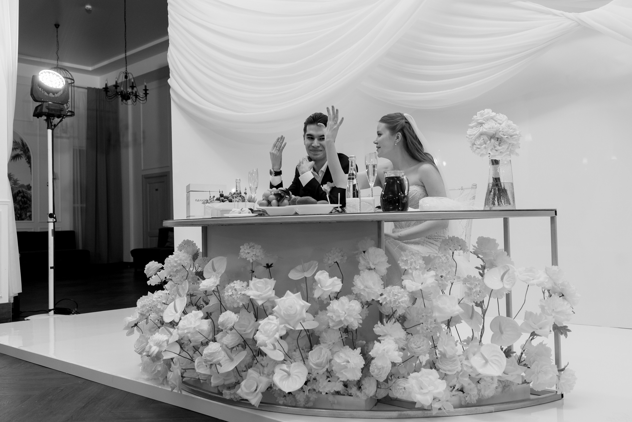 СВАДЕБНАЯ СЬЕМКА СБОРОВ В ОТЕЛЕ И ВЫЕЗД НА ЦЕРЕМОНИЮ (СНЯТО В СИБИРЕ В НИЖНЕВАРТОВСКЕ). Профессиональный фотограф, Санкт-Петербург — Виктория Богомолова