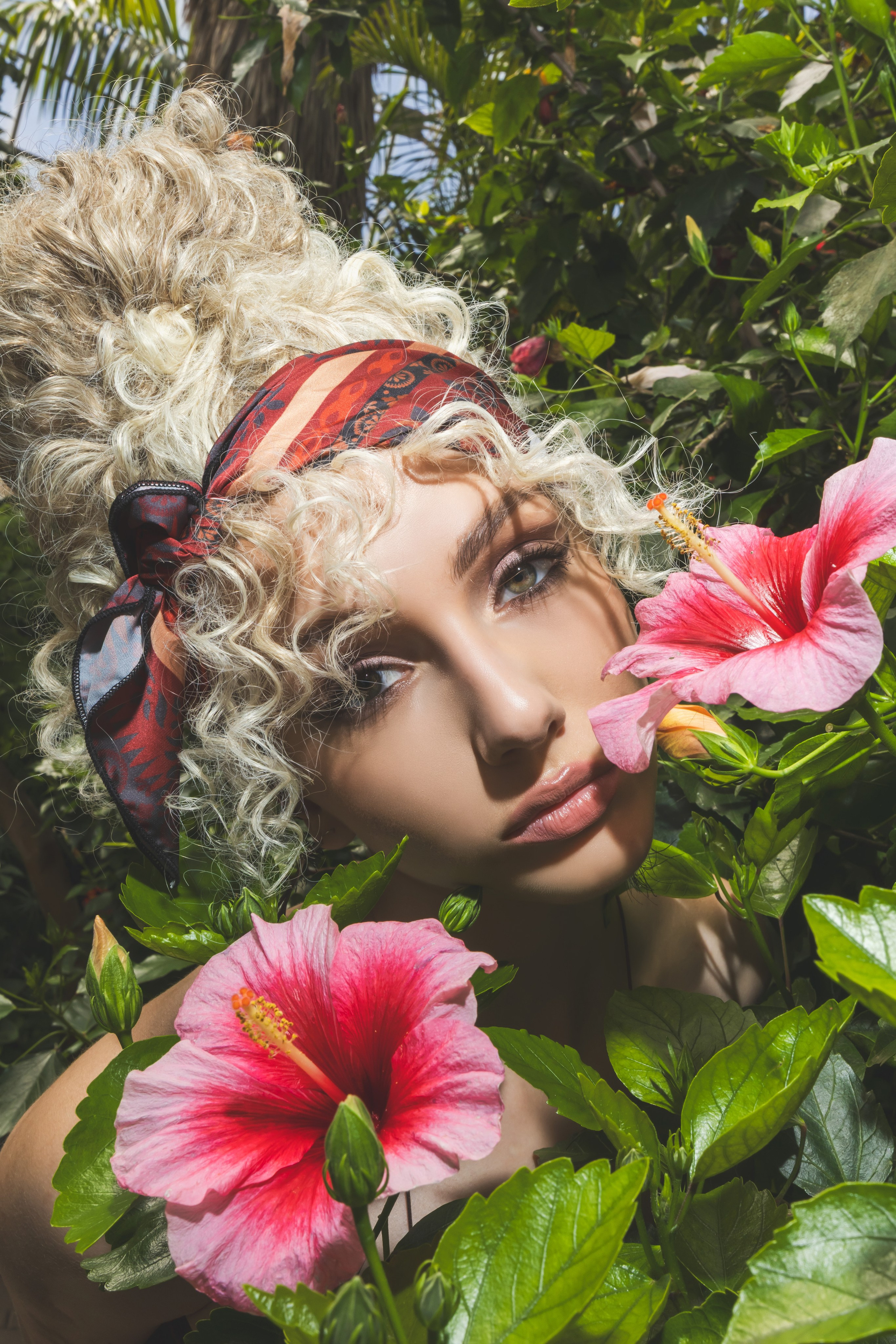 Бот Сад. Яна Чхан — Фотограф в Донецке и не только