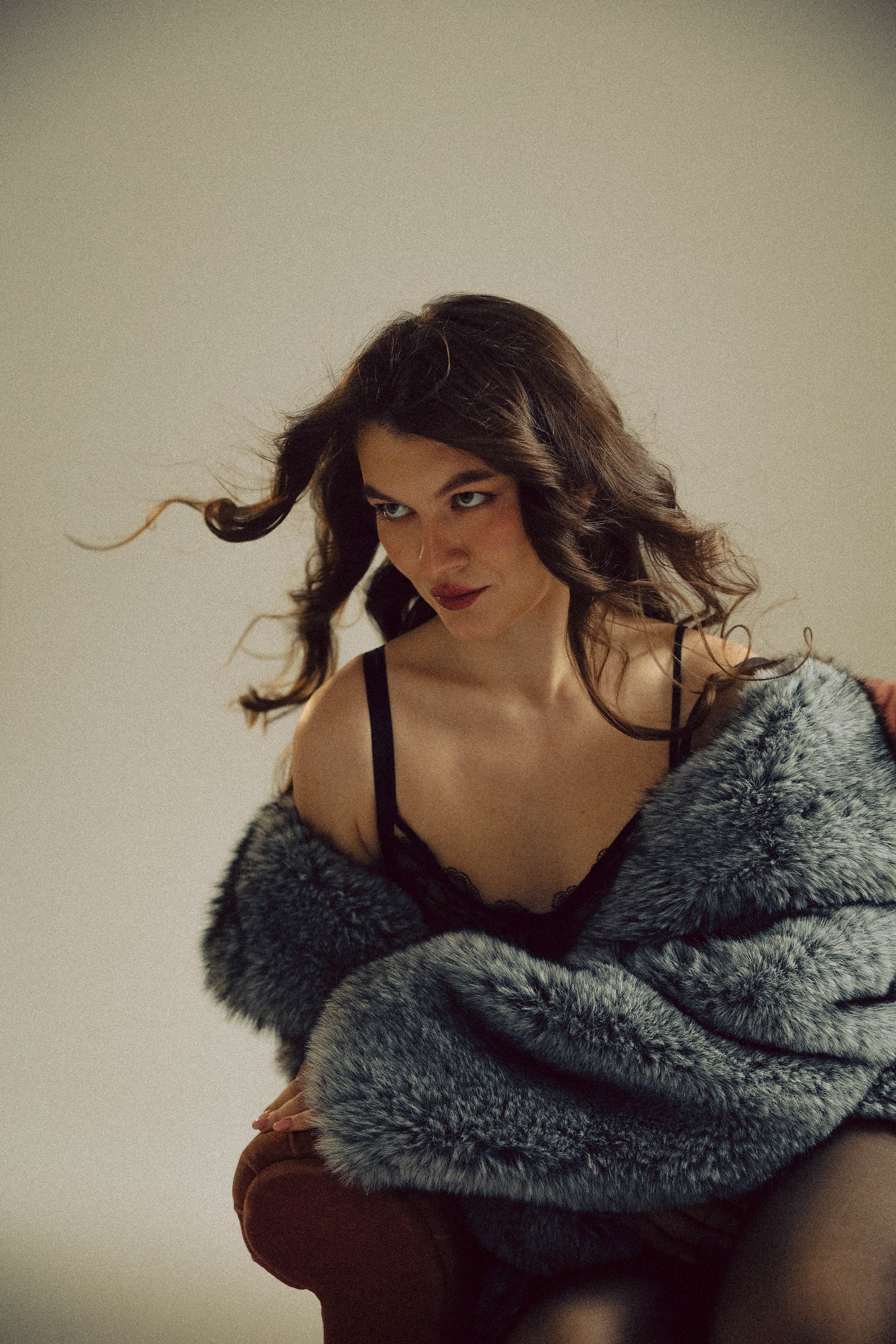 Юля. Мансарда. Photographer in Moscow & everywhere in the World Alena Vyalova