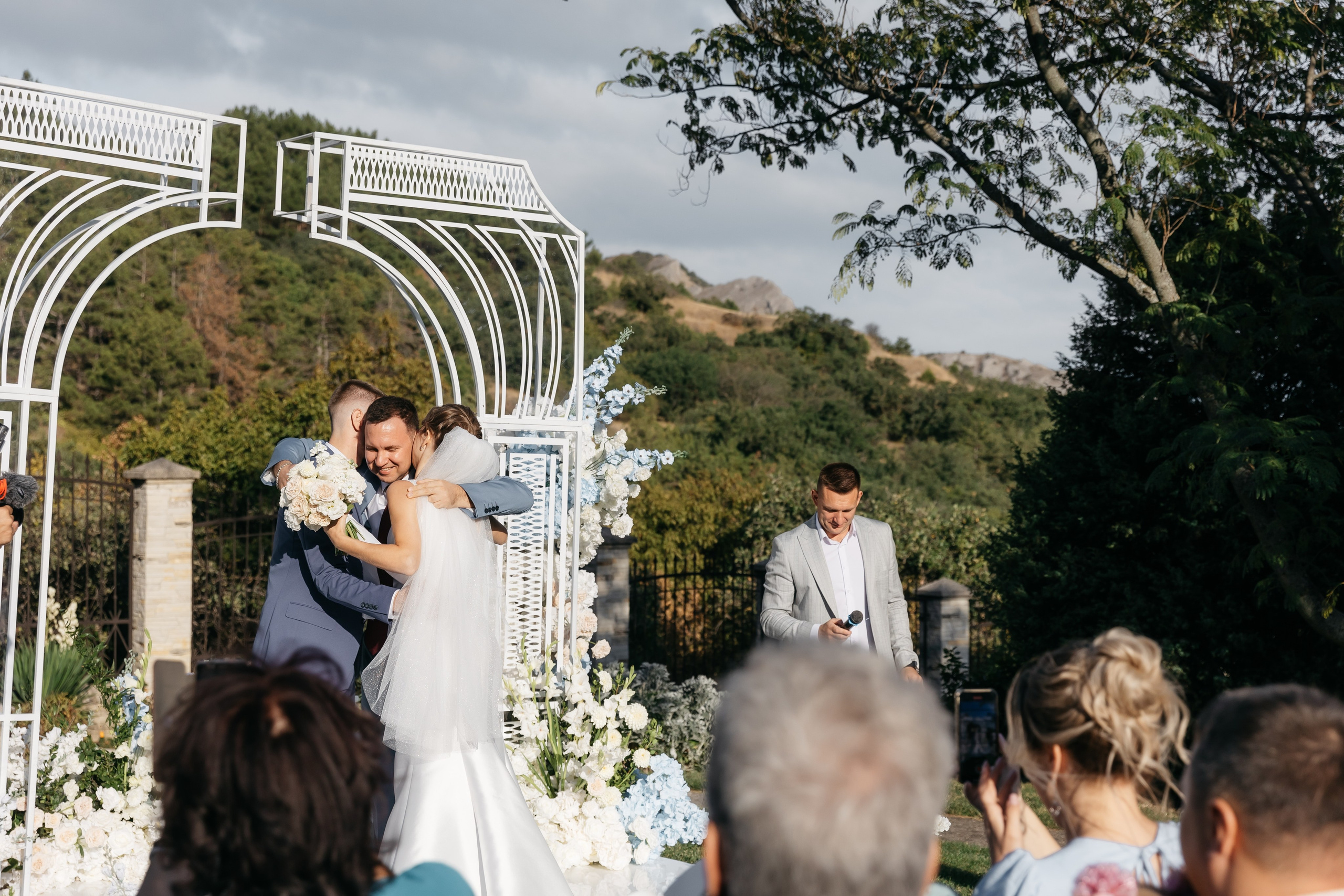 Свадебная фотосессия в Белом замке. Свадебный фотограф в Крыму и Севастополе — Белов Виталий