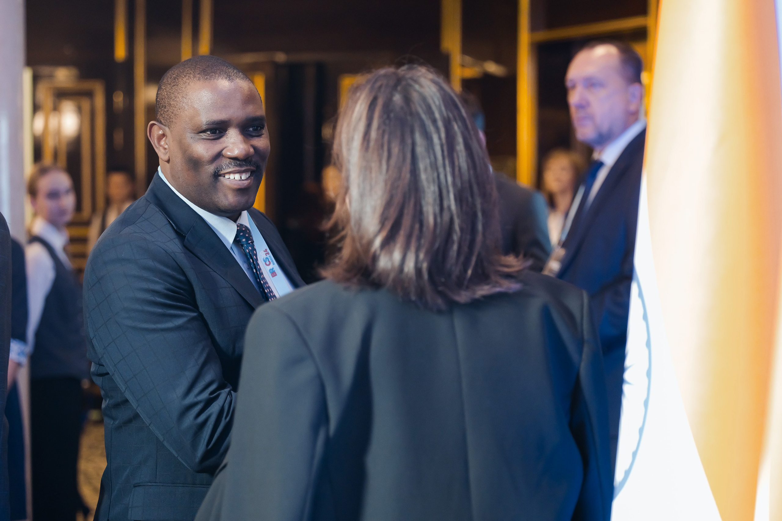 БРИКС ФНС. Parezhevphoto.ru