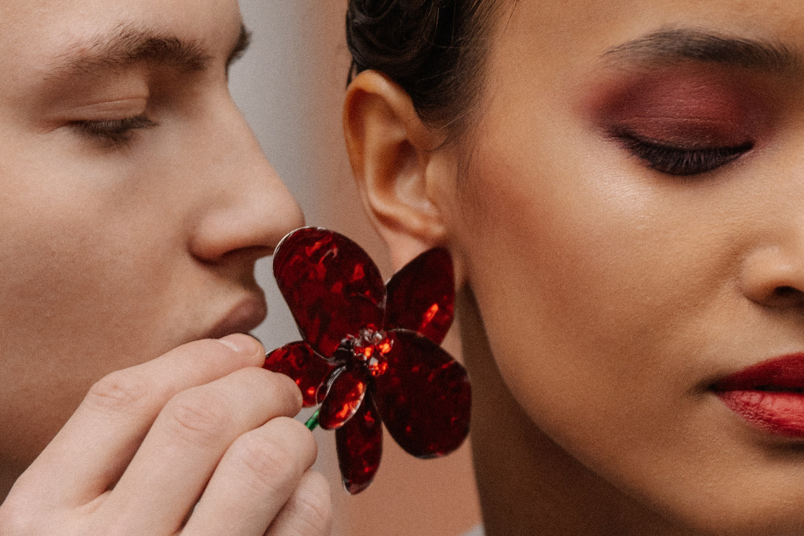 Rouge. Photographe à Paris