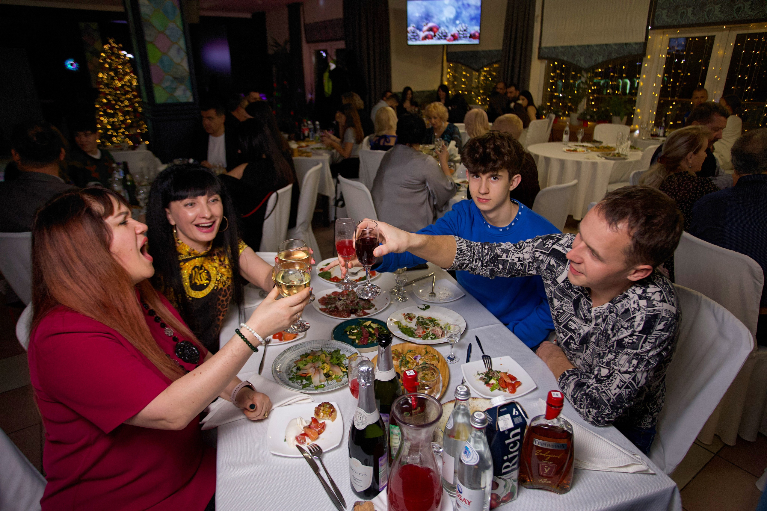 ПРИЧАЛ 31.12.23. Репортажный фотограф Анапа