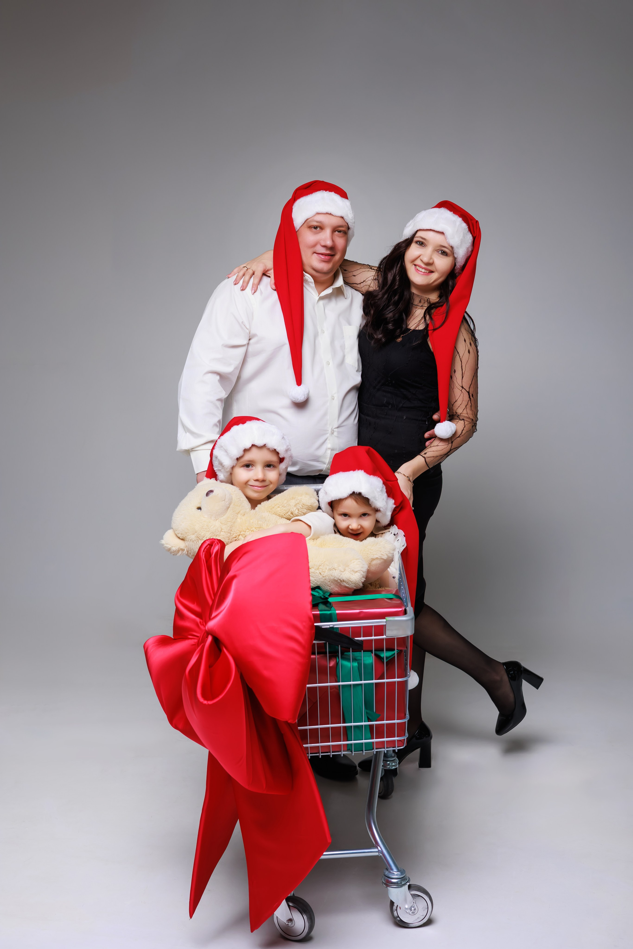 Семейные фотосессии. Свадебный и семейный фотограф в г. Майкопе (выезд по республике и краю)