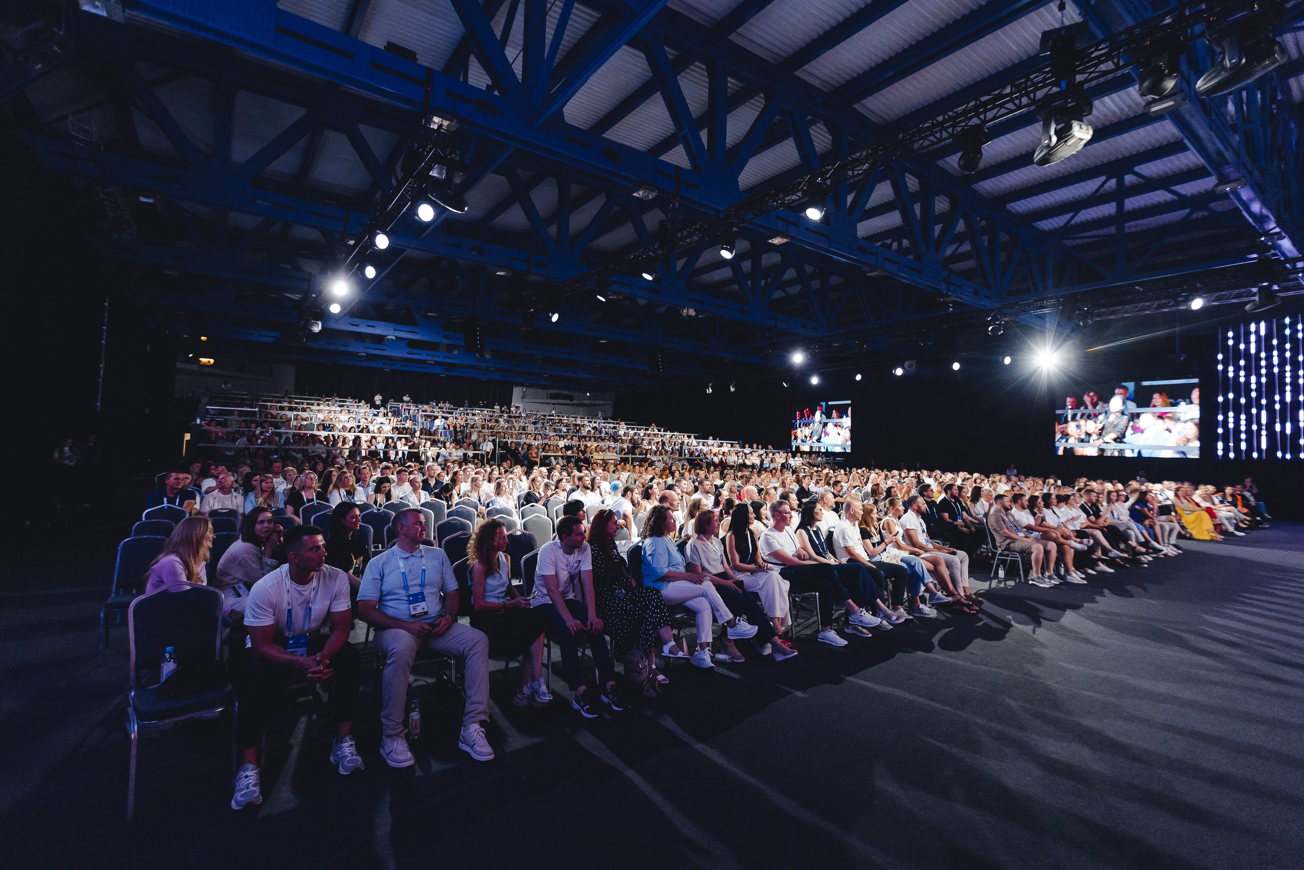 Форум недвижимости «ДВИЖЕНИЕ». Репортажный фотограф Андрей Герасимов