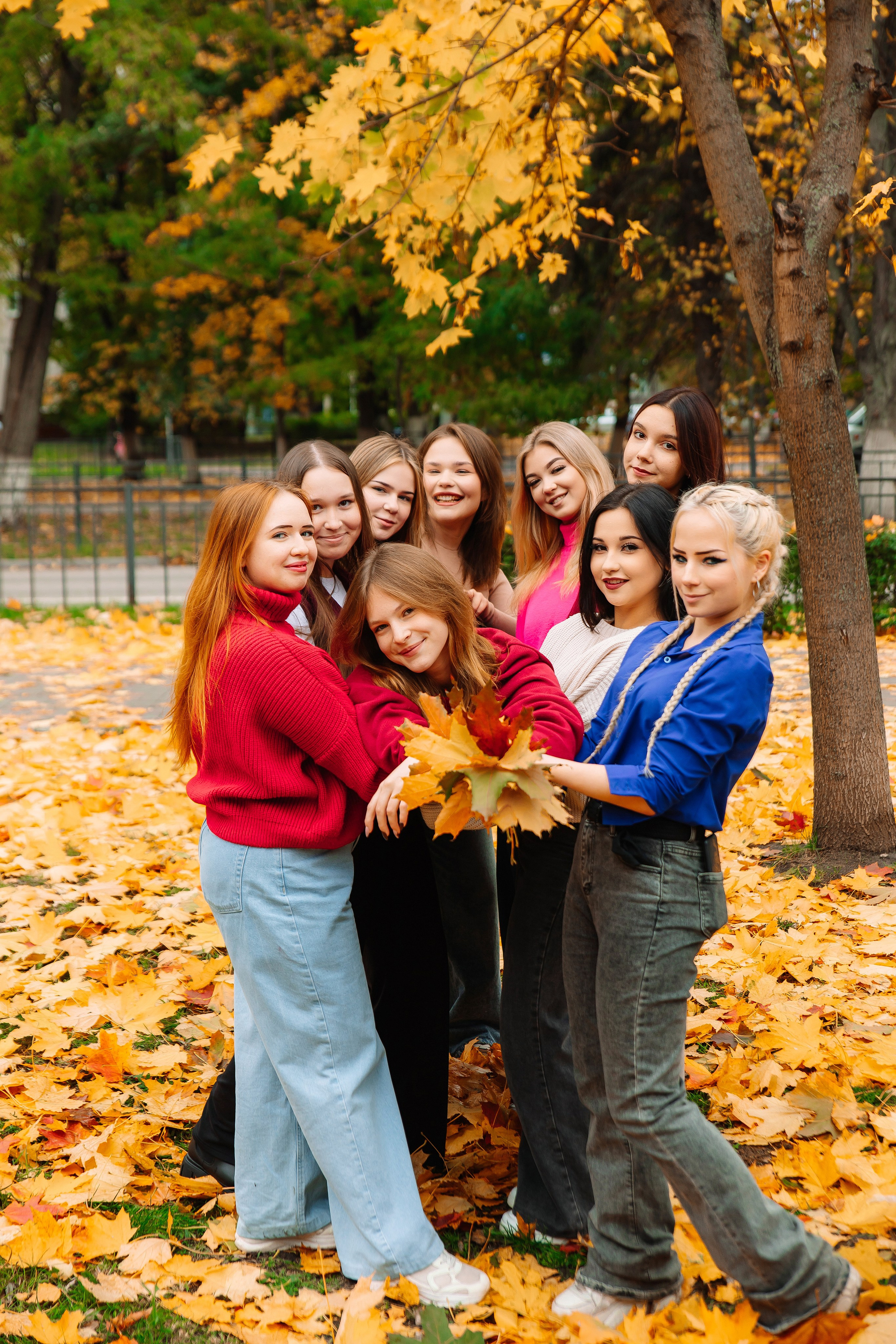 ОСЕННИЕ СТАРШИЕ КЛАССЫ. Свадебный и семейный фотограф в Курске и Курчатове